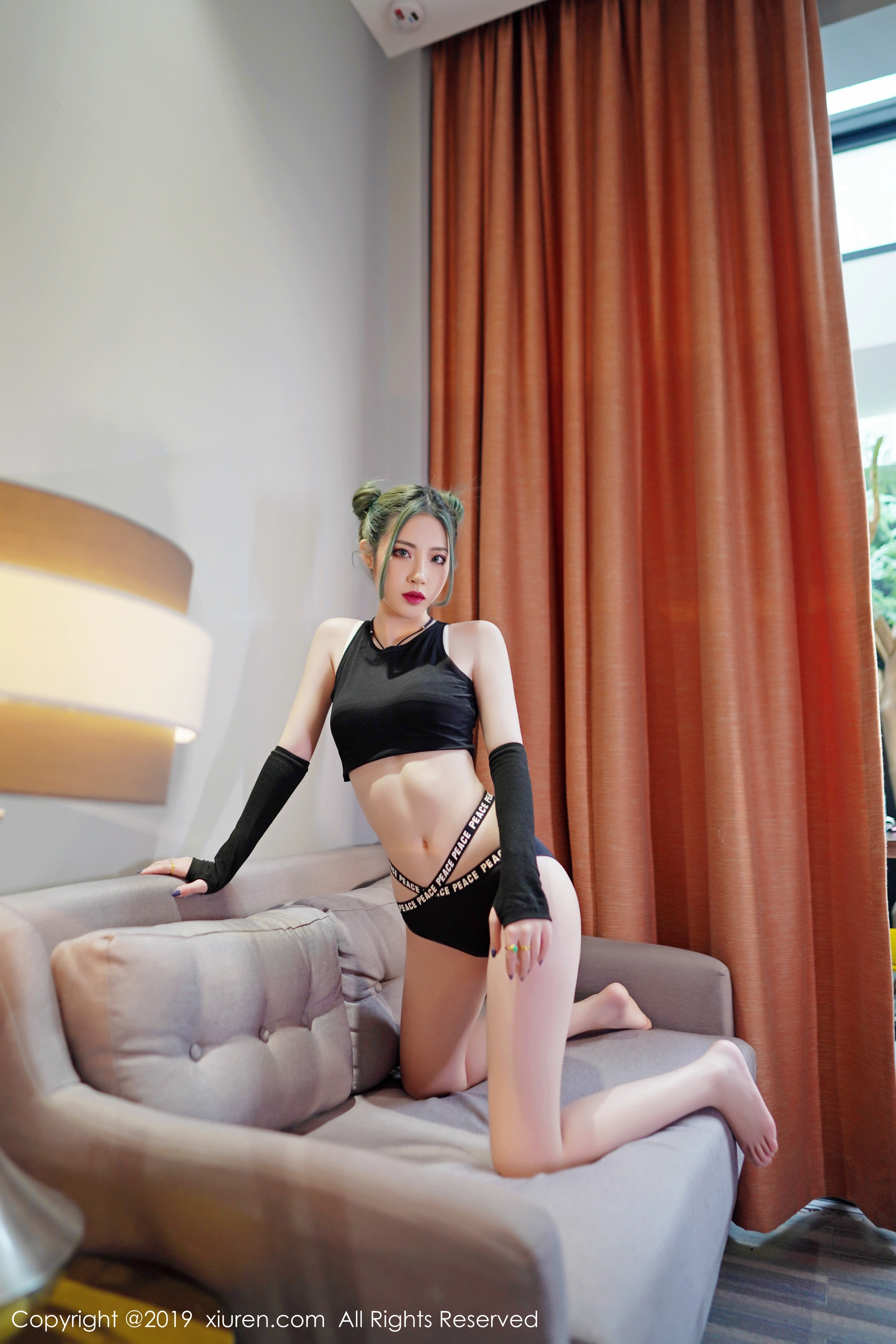 XiuRen秀人网 2019.08.26 No.1644 贾诗晗 [50+1P]