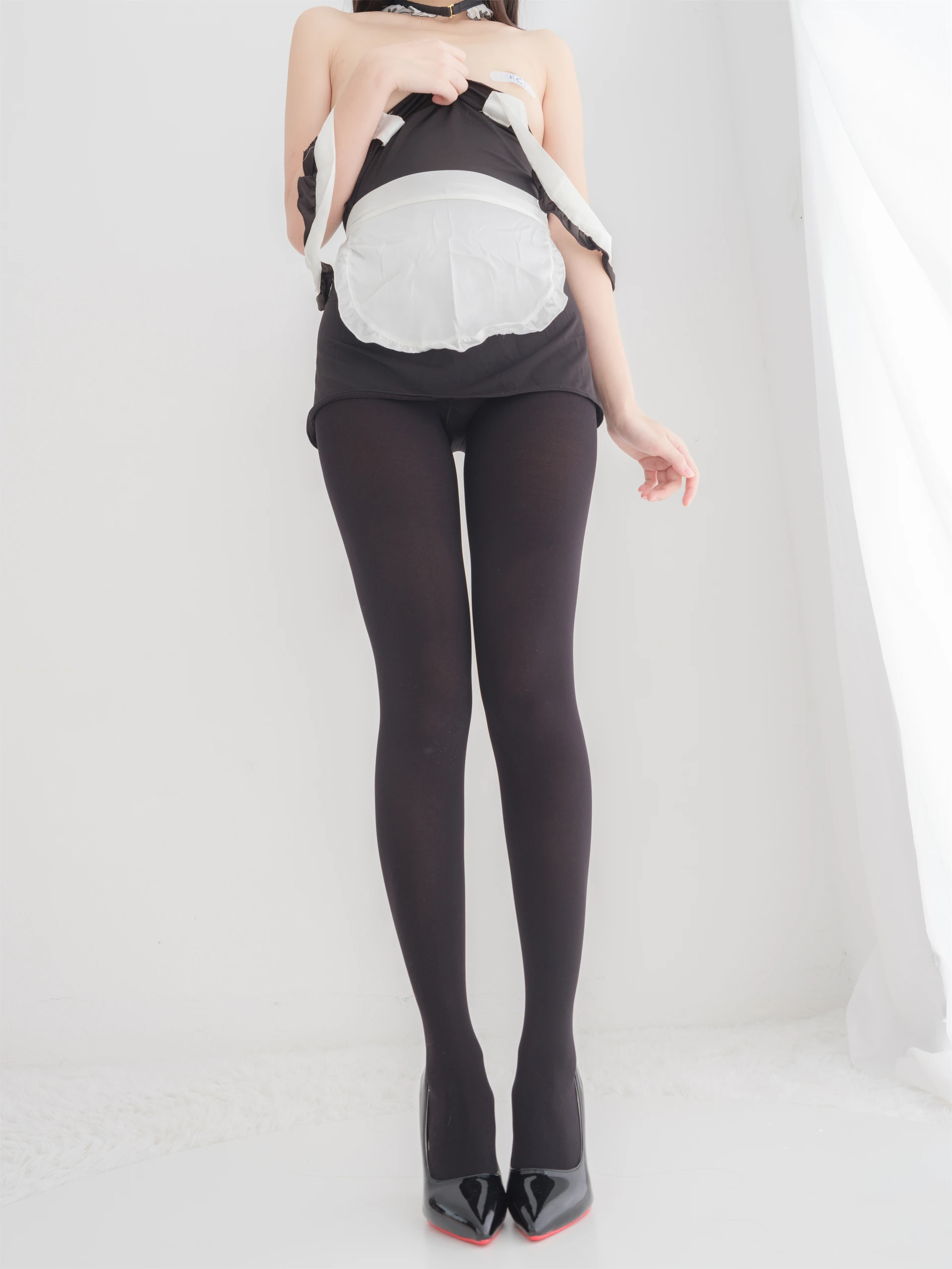 紧急企划 内部-019 见希w 黑丝渐变女仆 [86P-459MB]女仆, 白丝, 紧急企划, 美腿, 美足, 见希w, 高跟鞋, 黑丝