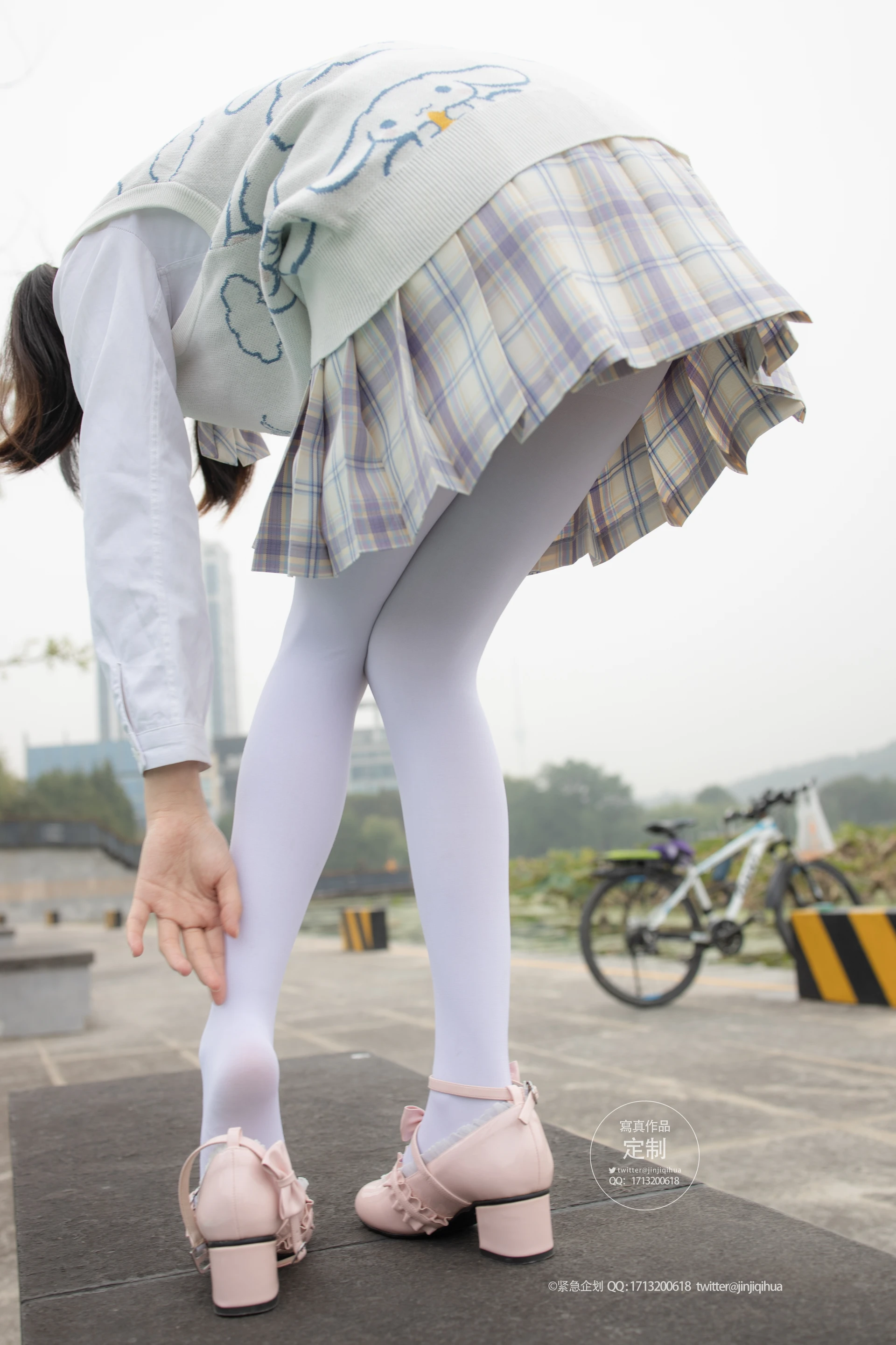 紧急企划 G-003 [70P-859M] 小奶糕MilkyJK, JK制服, 制服, 可爱, 学生装, 小奶糕Milky, 白丝, 紧急企划, 美腿, 美足