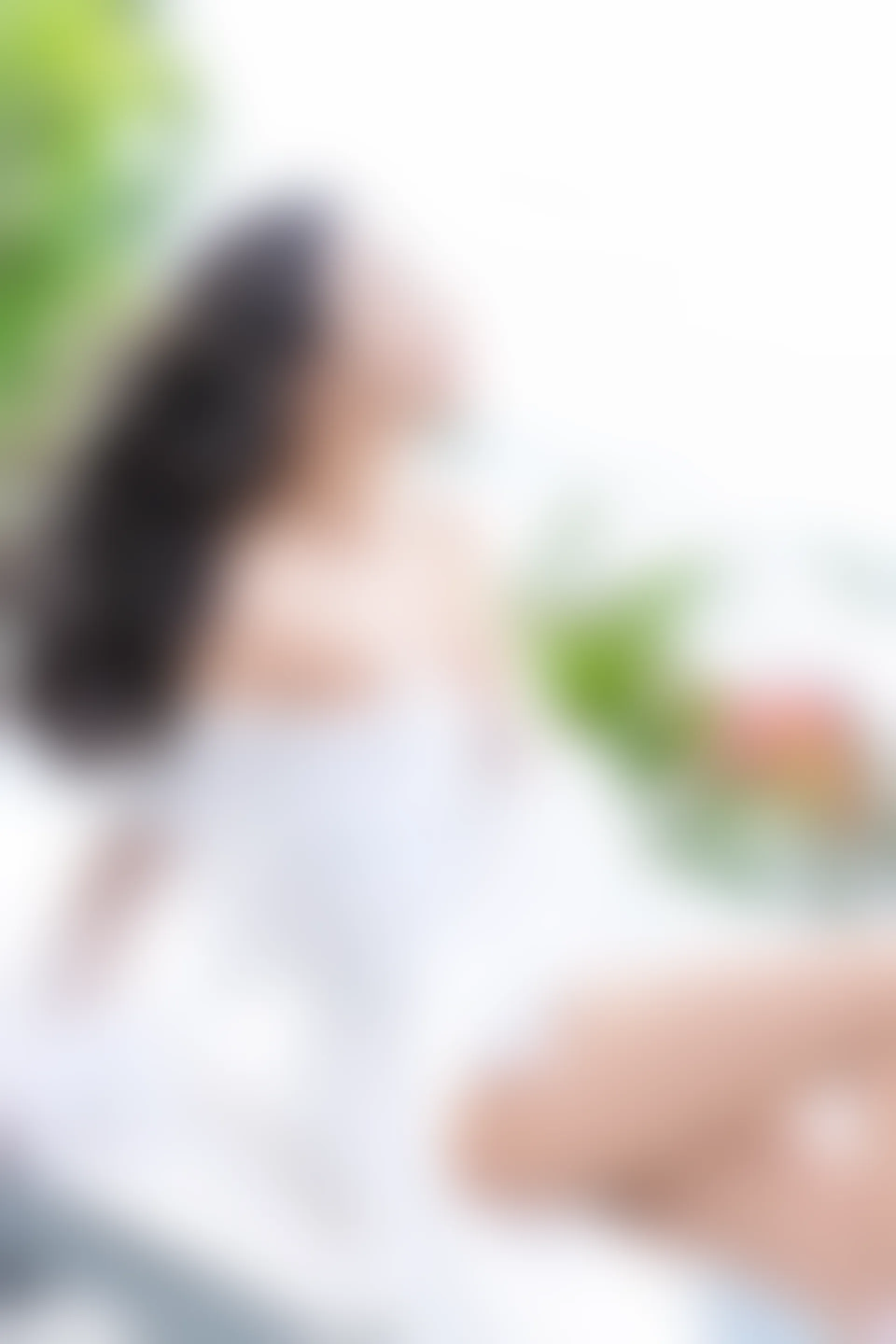 XiuRen秀人网 2022.01.04 No.4420 艾静香 三亚旅拍[48+1P 425MB]