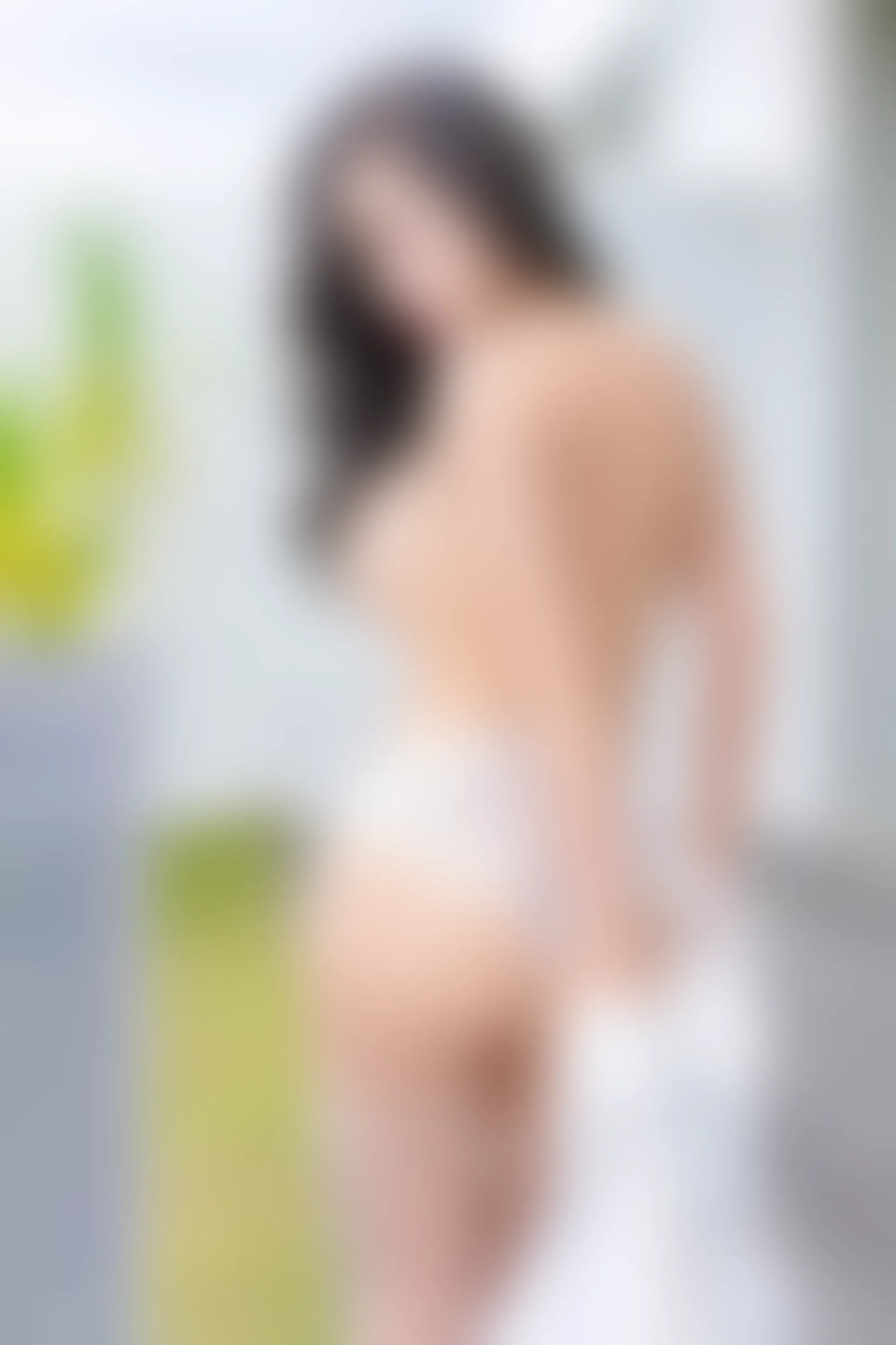 XiuRen秀人网 2022.01.04 No.4420 艾静香 三亚旅拍[48+1P 425MB]
