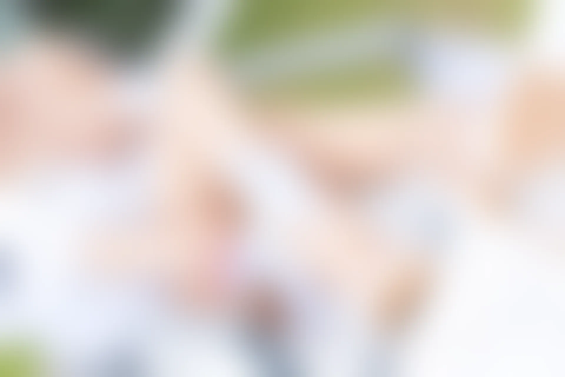 XiuRen秀人网 2022.01.04 No.4420 艾静香 三亚旅拍[48+1P 425MB]