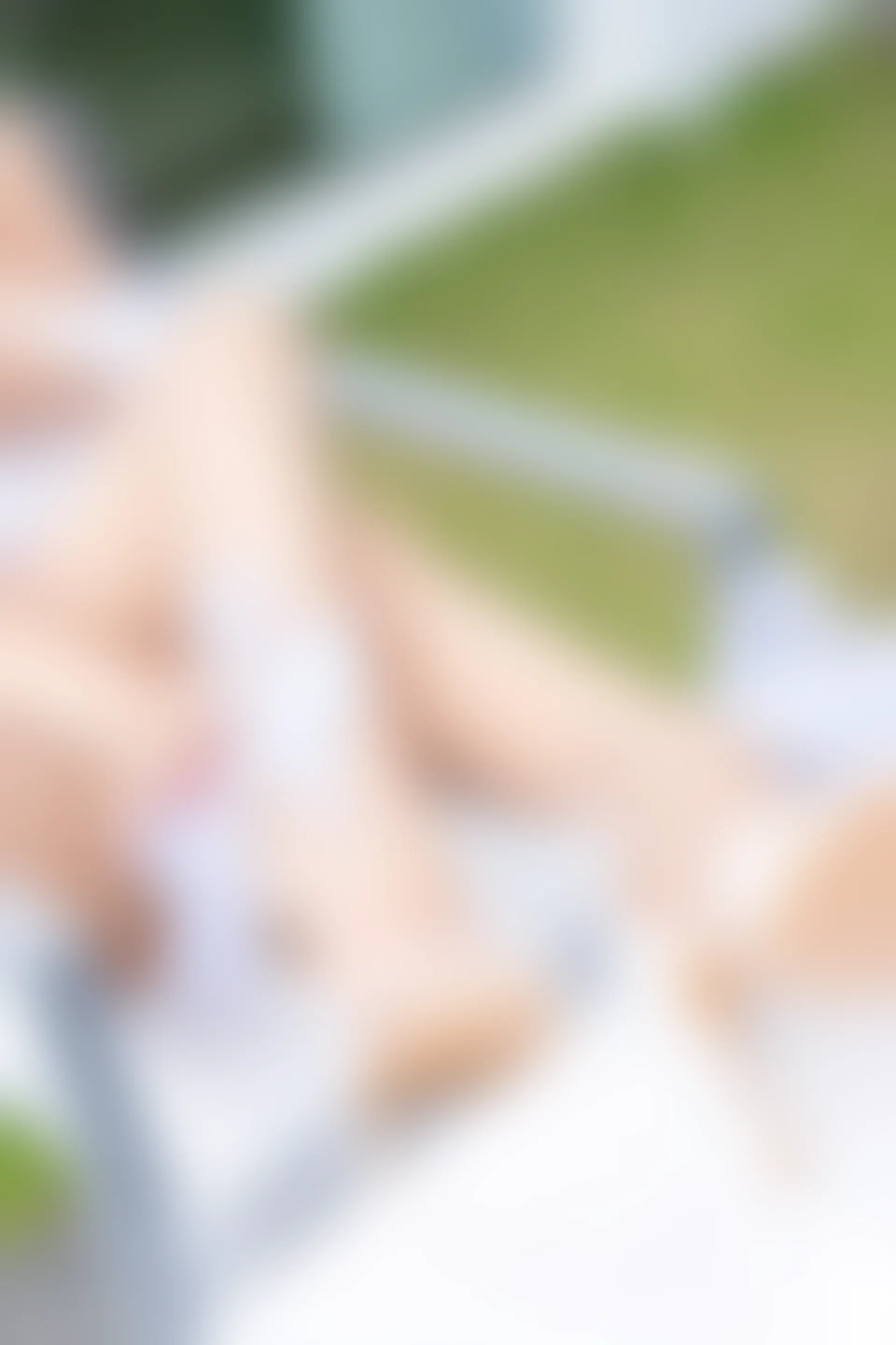 XiuRen秀人网 2022.01.04 No.4420 艾静香 三亚旅拍[48+1P 425MB]