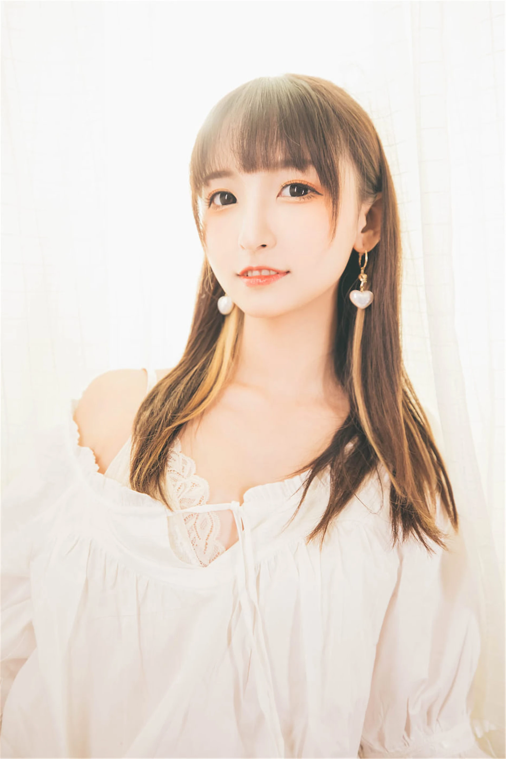 神楽坂真冬 第三季 序号23 ：《許しの日》苦行修女 [150P2V-1.06GB]内衣, 白丝, 神楽坂真冬, 美腿, 美足, 高跟鞋