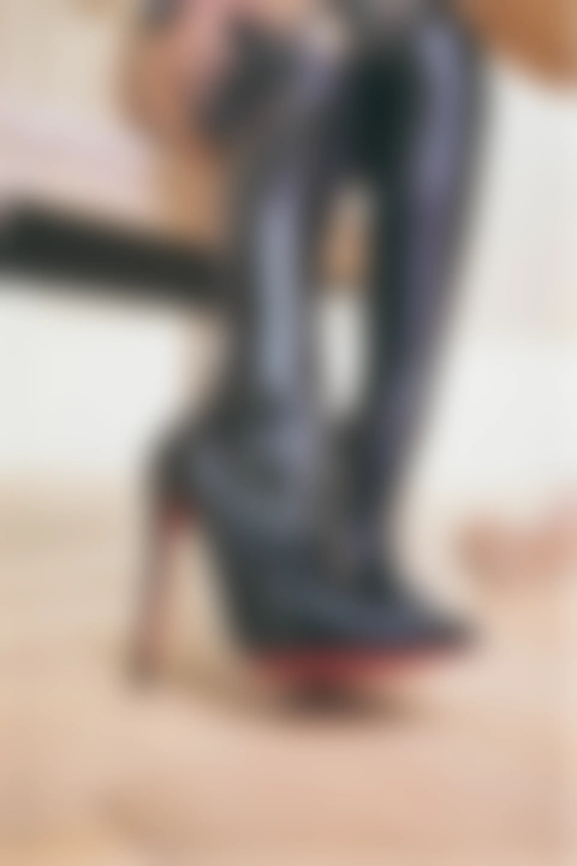 神楽坂真冬 第三季 序号23 ：《許しの日》苦行修女 [150P2V-1.06GB]内衣, 白丝, 神楽坂真冬, 美腿, 美足, 高跟鞋