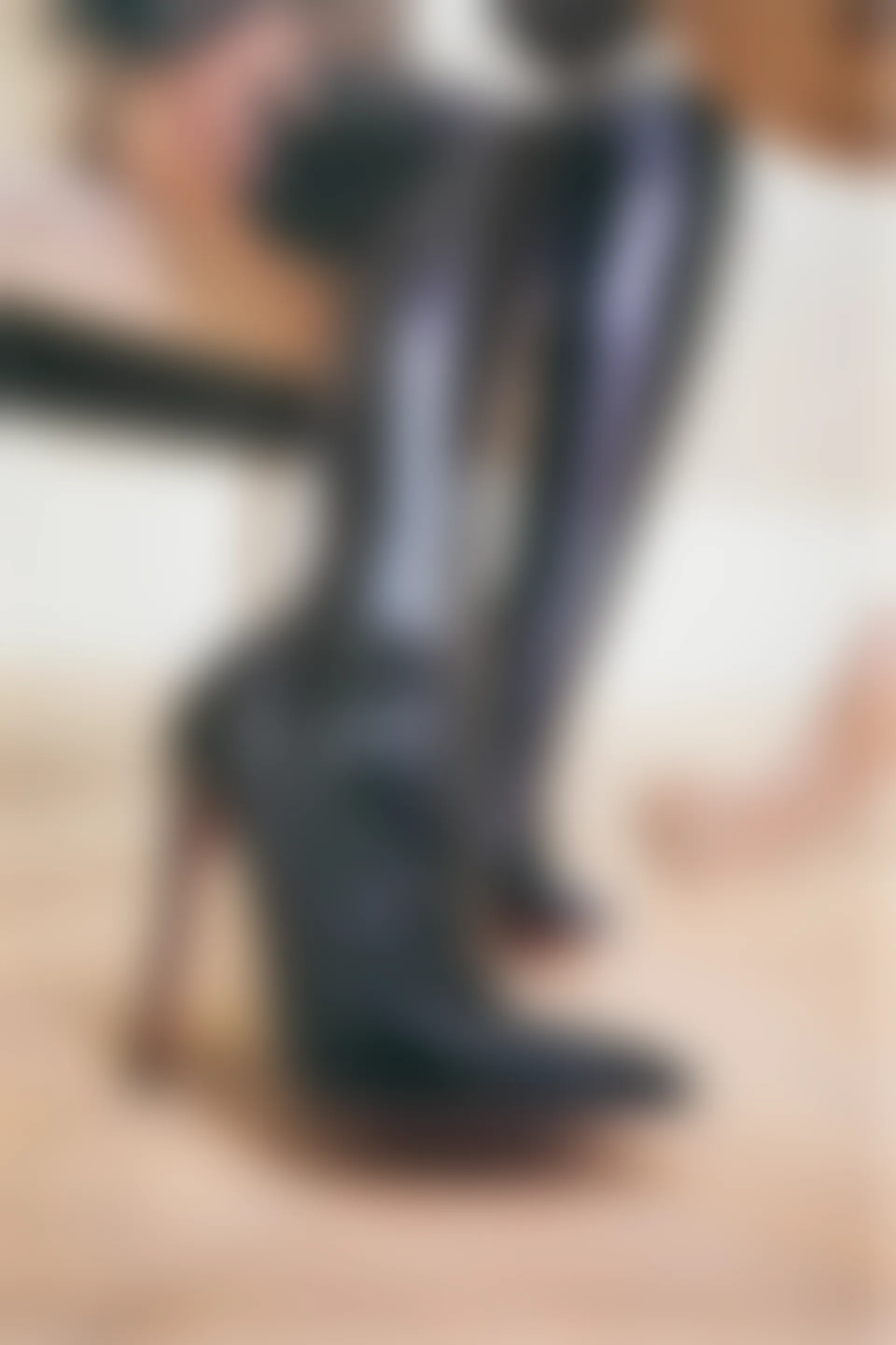 神楽坂真冬 第三季 序号23 ：《許しの日》苦行修女 [150P2V-1.06GB]内衣, 白丝, 神楽坂真冬, 美腿, 美足, 高跟鞋