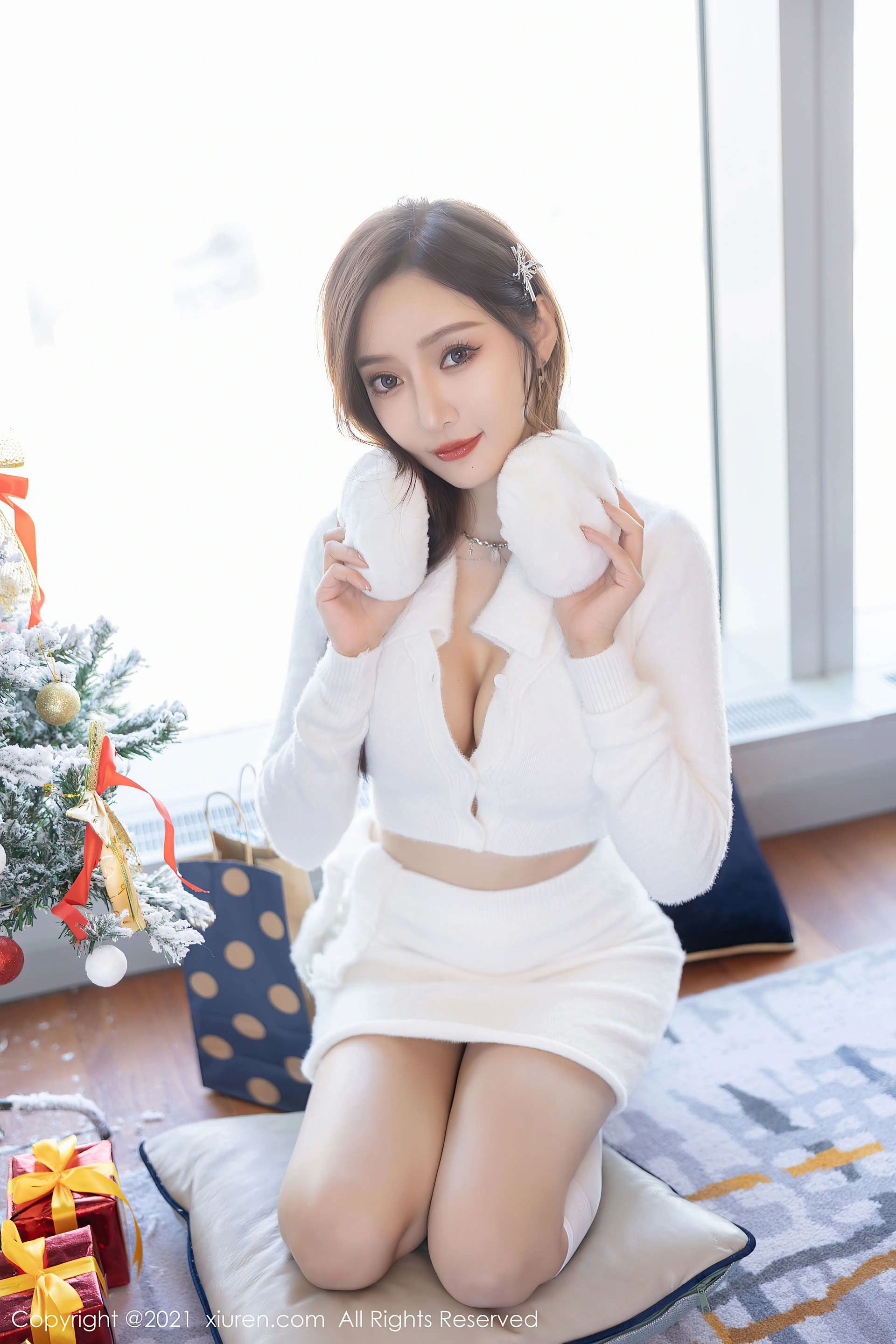 XiuRen秀人网 2021.12.20 No.4359 王馨瑶yanni 圣诞主题[82+1P 821MB]