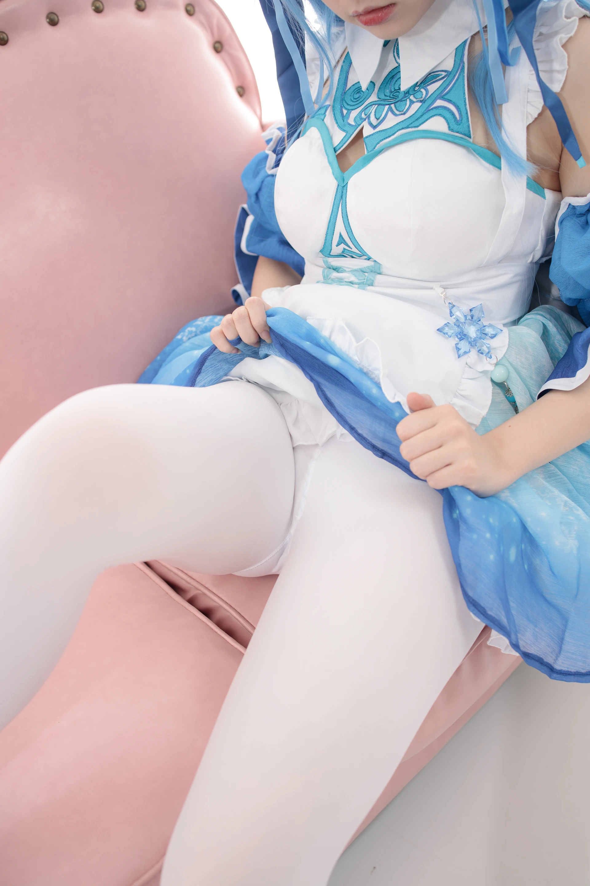 JKFUN-023 [100P1V-2.42G]COS, JKFUN, 森萝财团, 白丝, 美腿, 美足