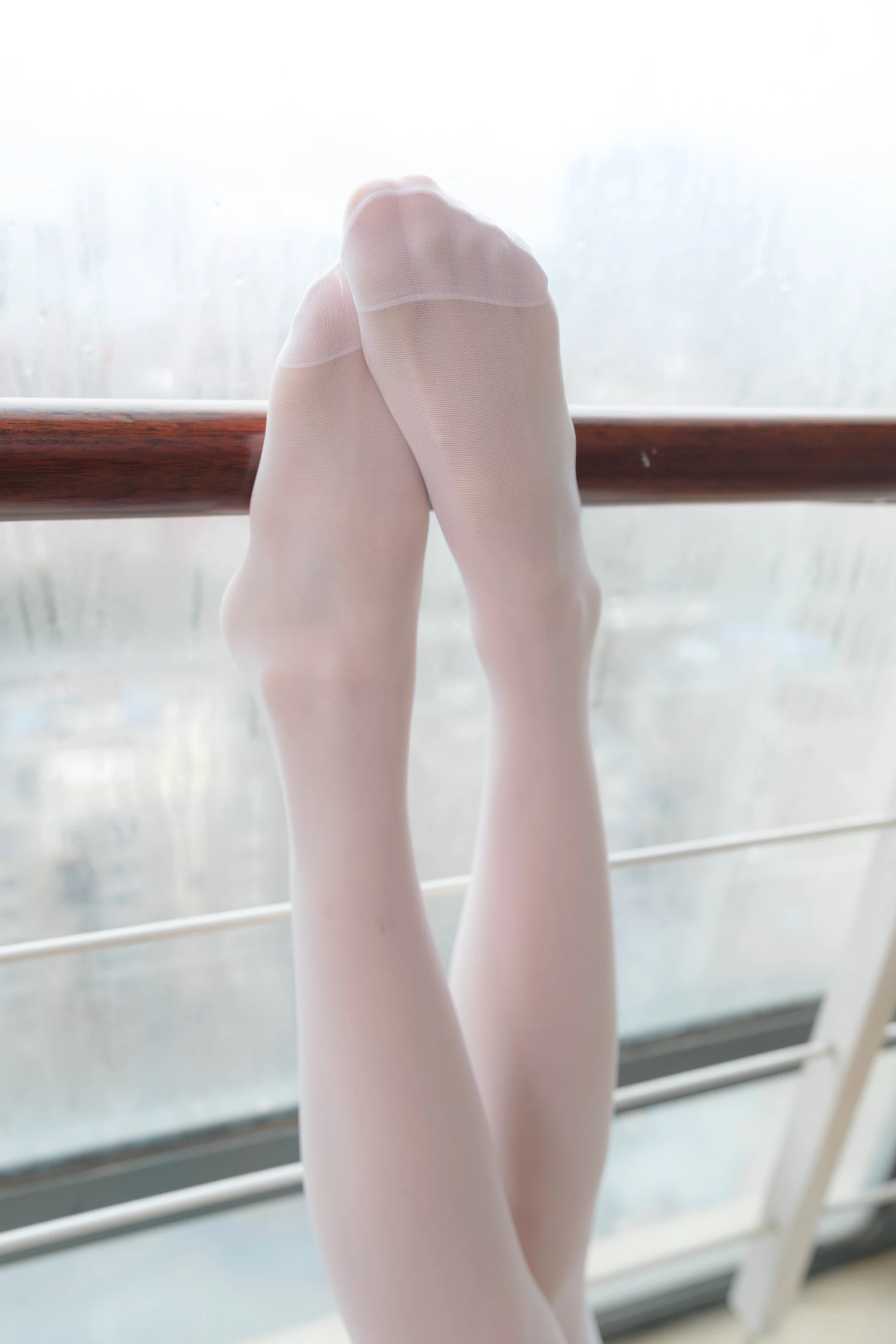 森萝财团 内部VIP系列 雏菊-07 双马尾白丝旗袍 [127P1V-2.8GB]