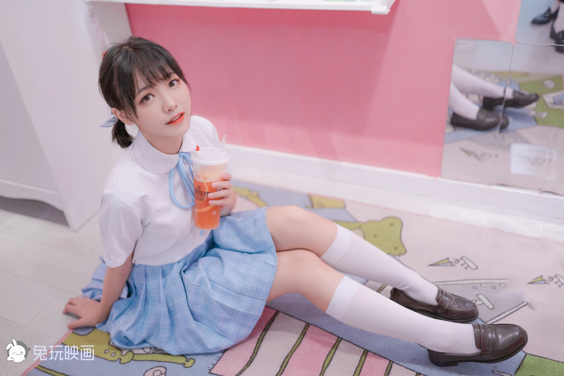VOL.009 邻家妹妹 [41P-388MB]