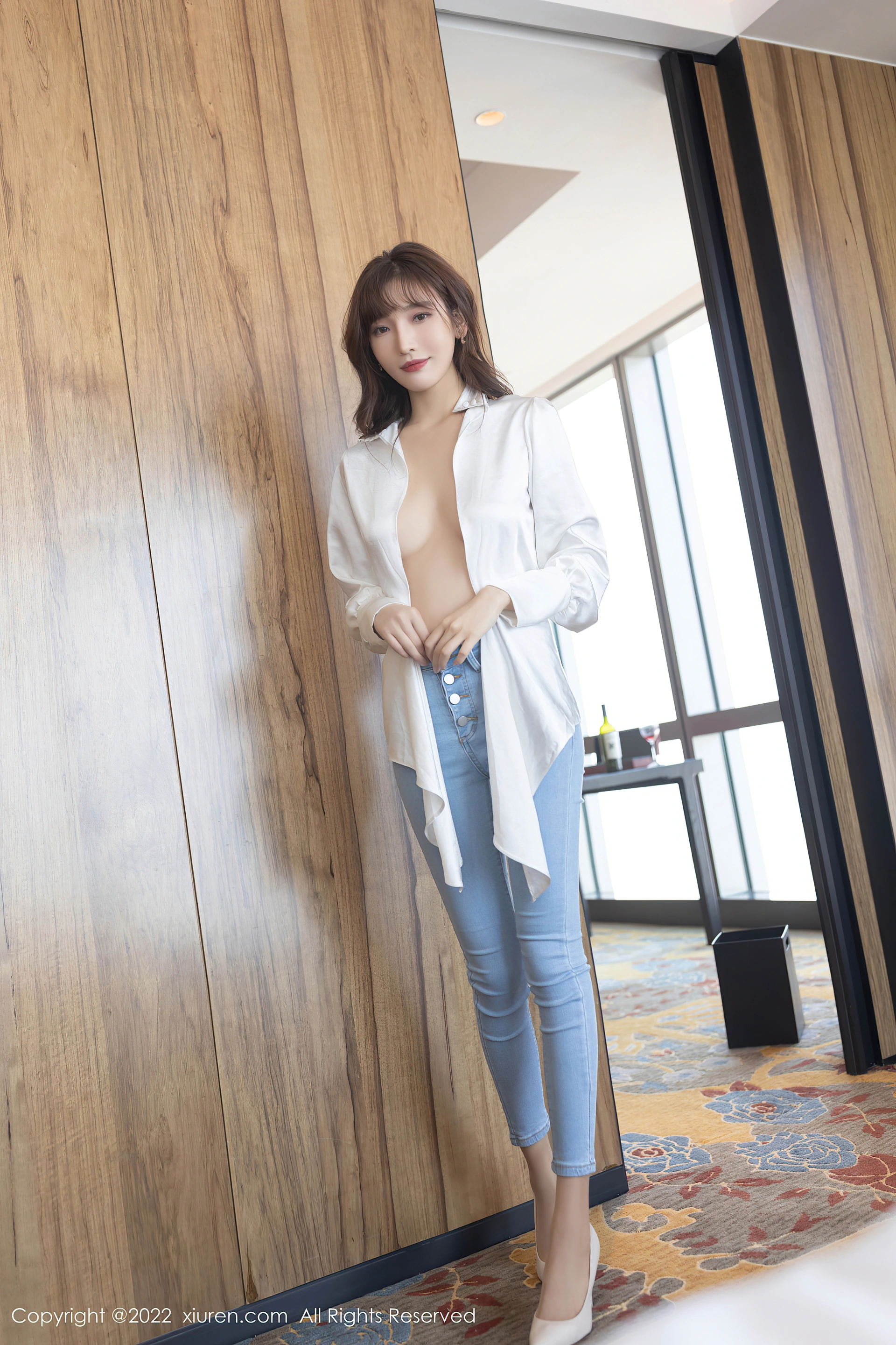 XiuRen秀人网 2022.01.05 No.4425 陆萱萱 清纯美腿[90+1P 880MB]