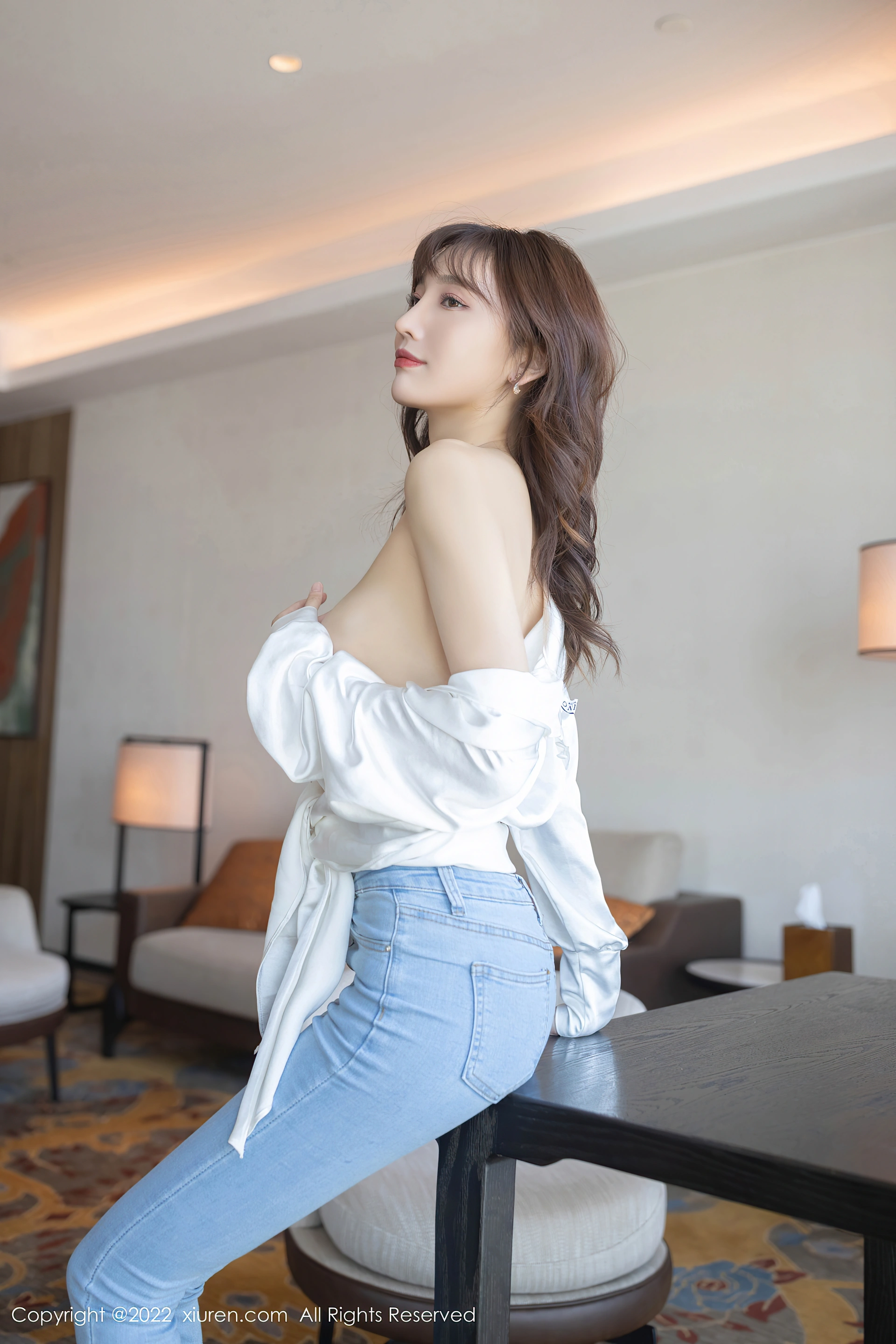 XiuRen秀人网 2022.01.05 No.4425 陆萱萱 清纯美腿[90+1P 880MB]