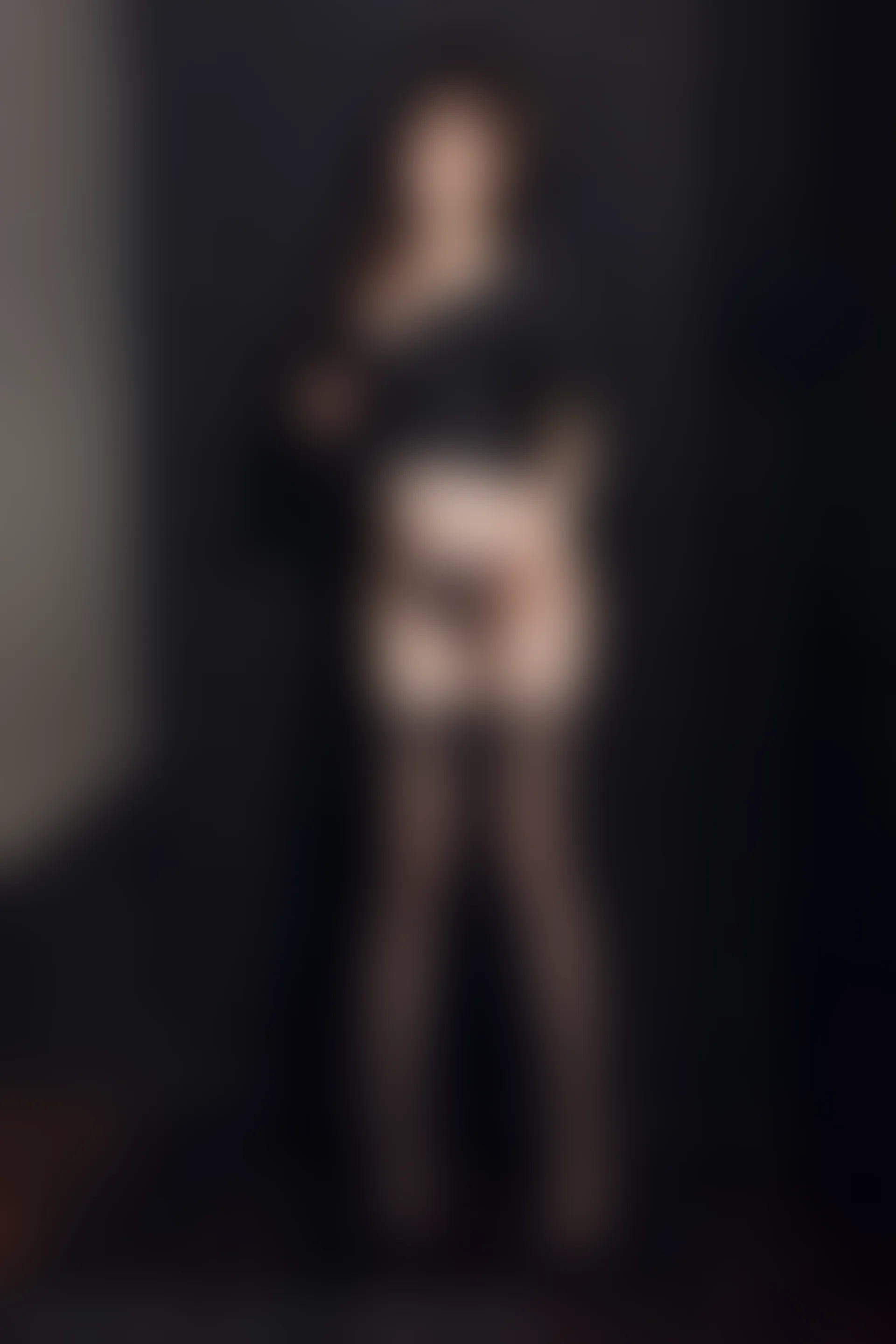 XiuRen秀人网 2021.12.17 No.4355 美桃酱 黑丝美腿[64+1P 697MB]