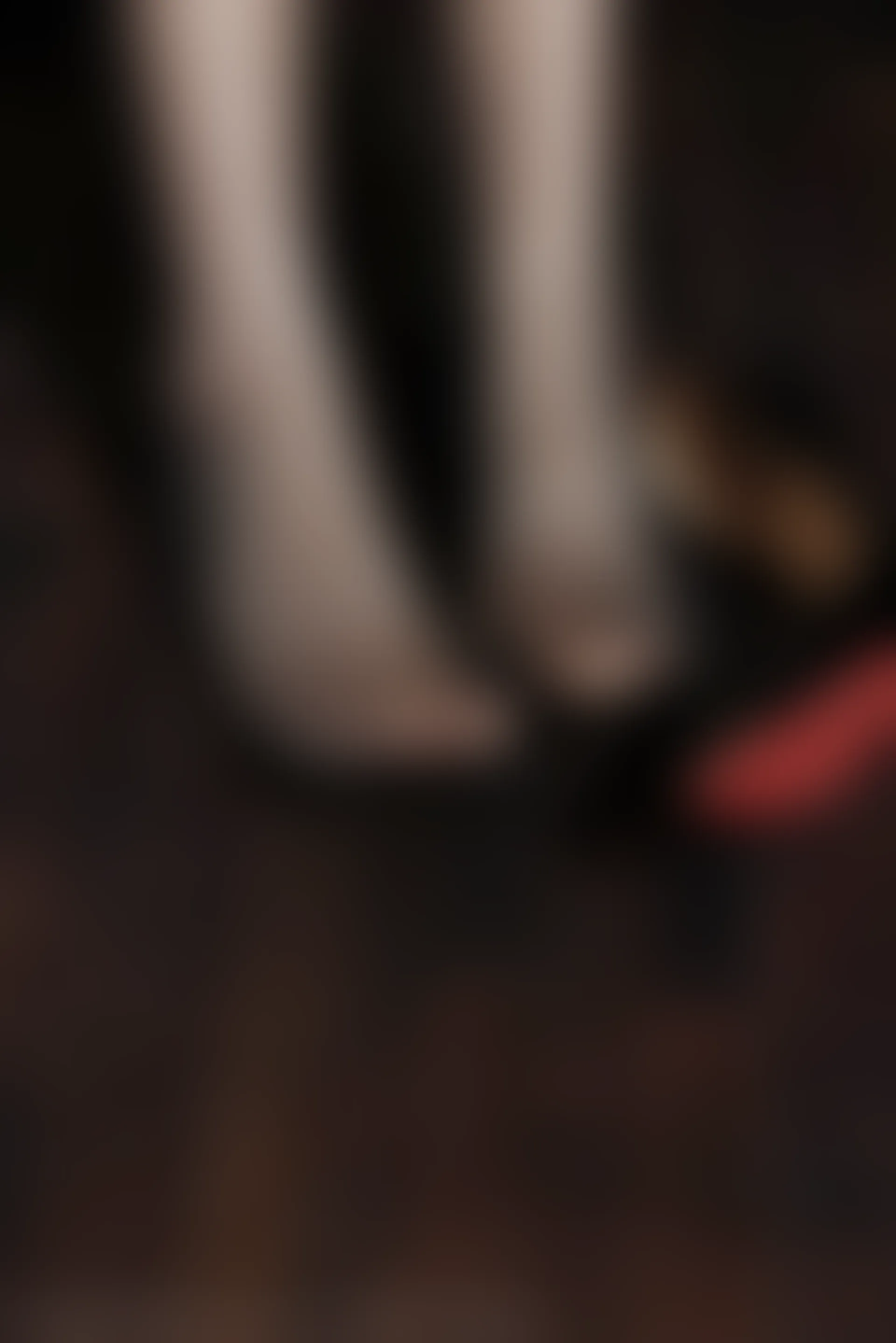 XiuRen秀人网 2021.12.17 No.4355 美桃酱 黑丝美腿[64+1P 697MB]