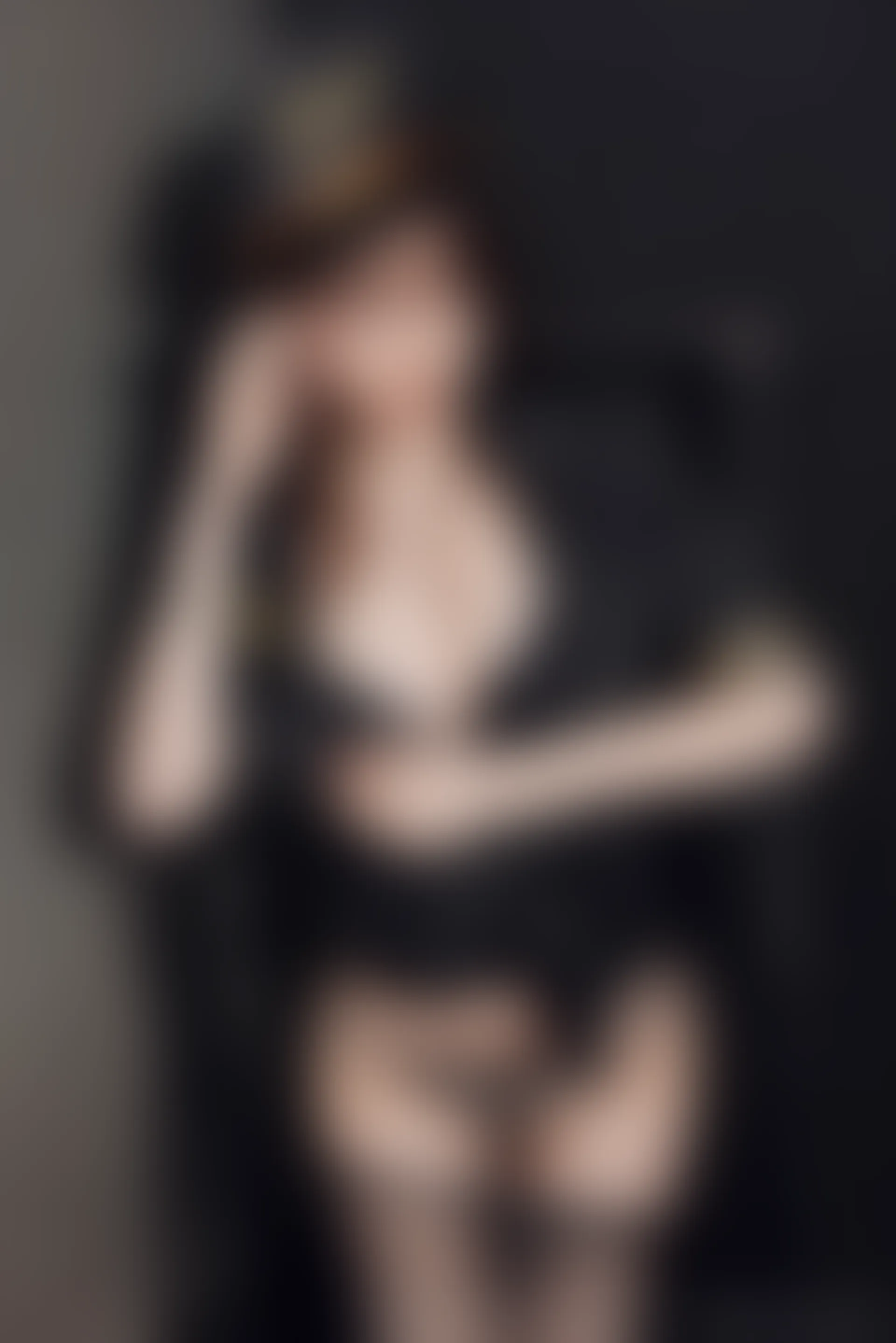 XiuRen秀人网 2021.12.17 No.4355 美桃酱 黑丝美腿[64+1P 697MB]