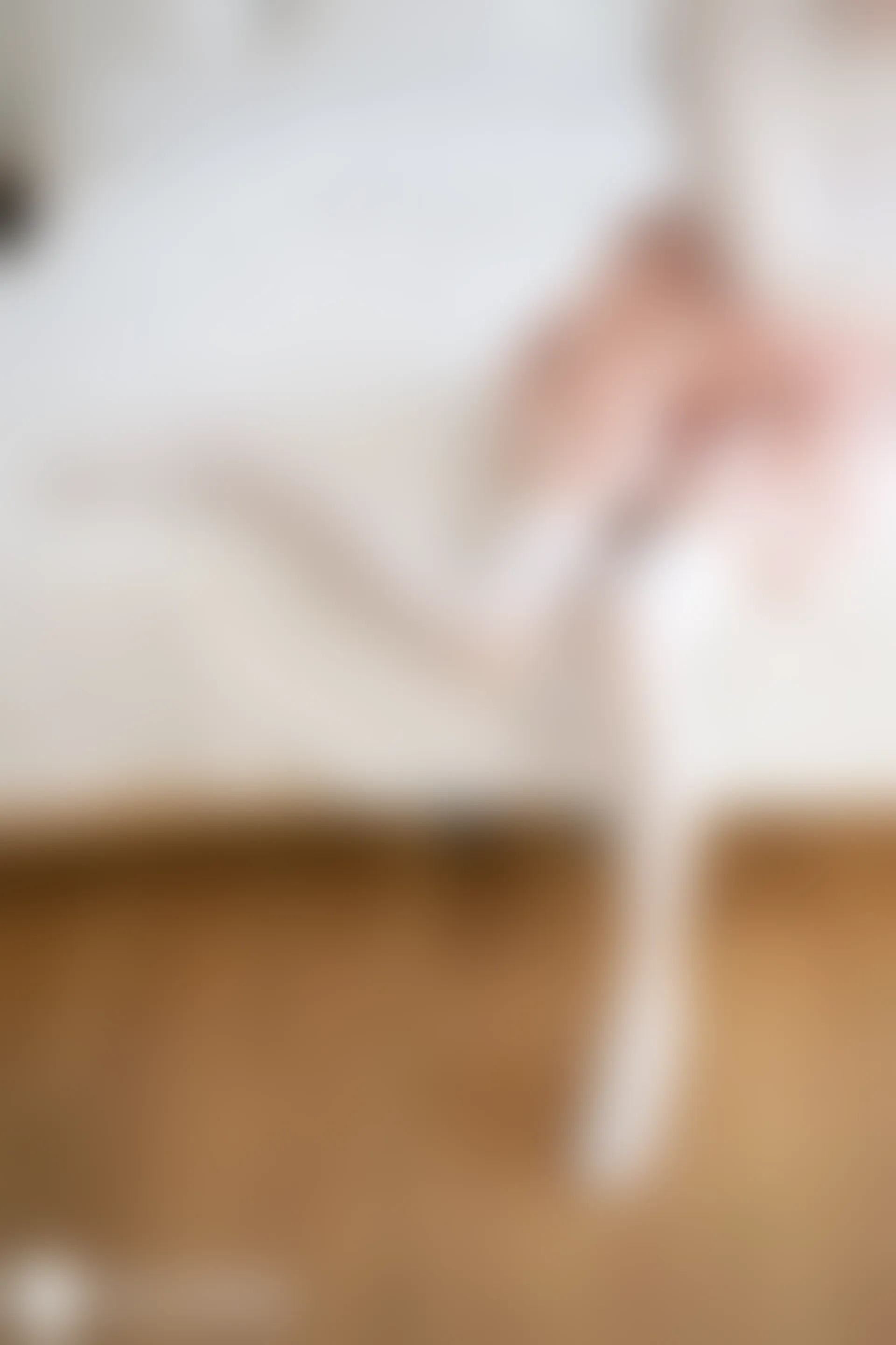 C35.002 粉色格裙 [40P-72MB]