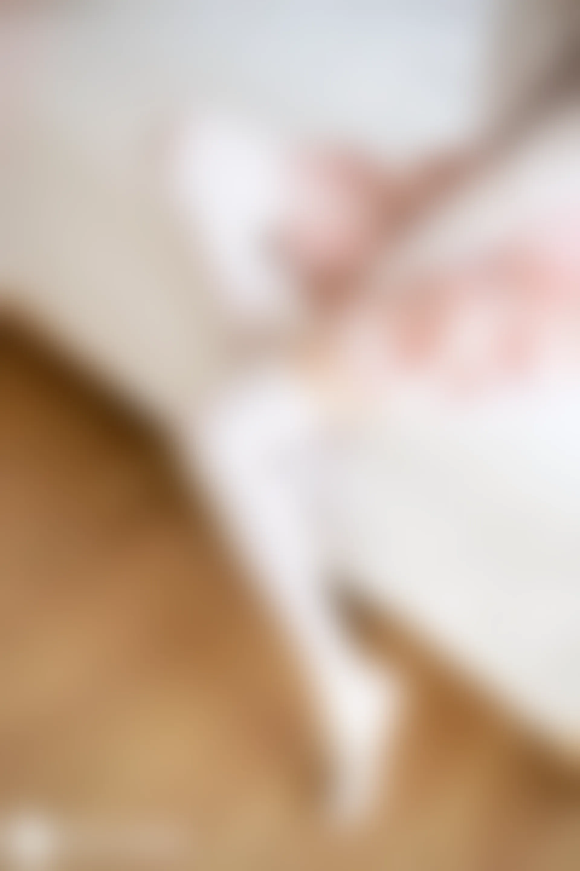 C35.002 粉色格裙 [40P-72MB]