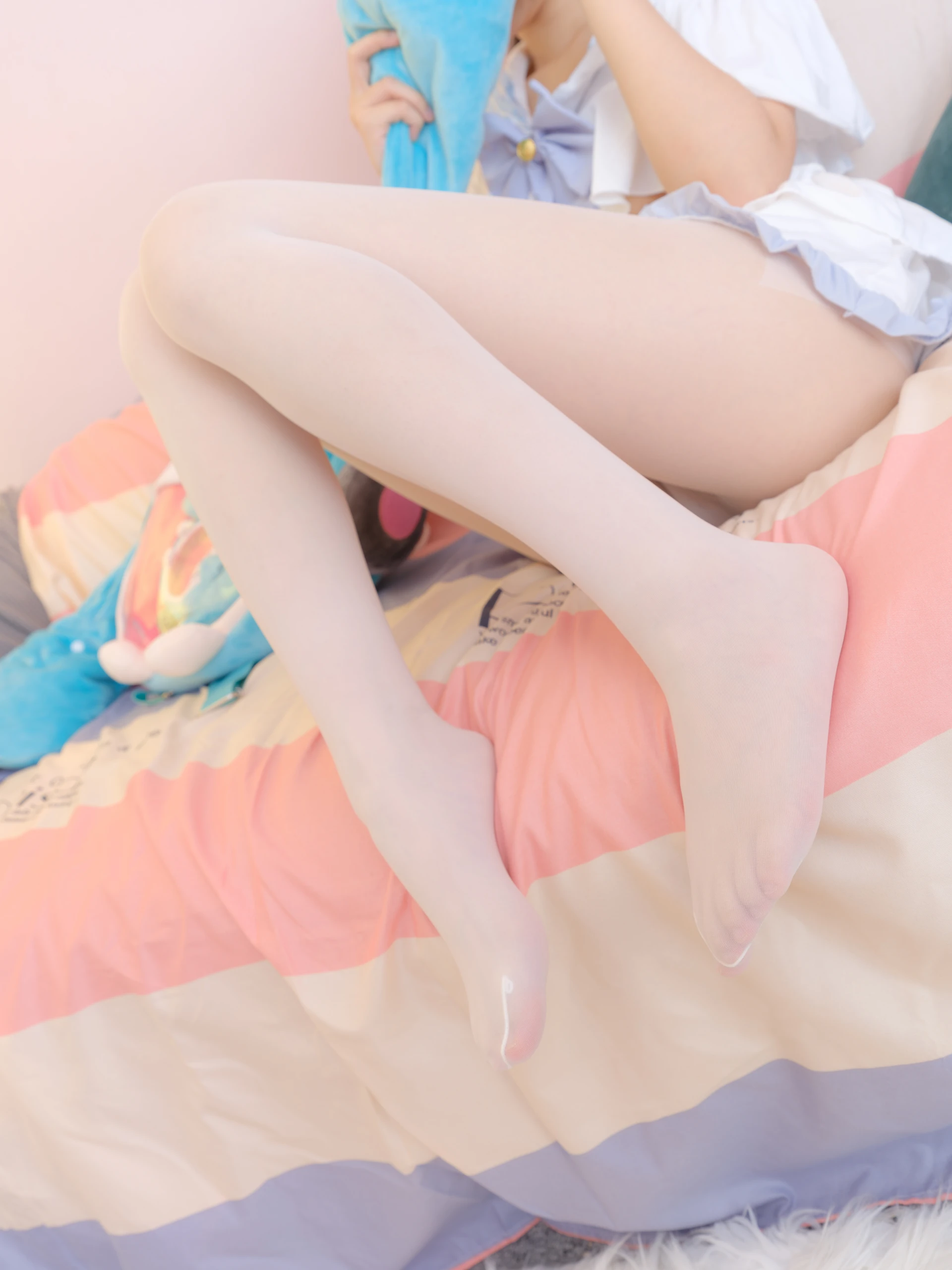 森萝财团 朝露-04E 4K 白丝双马尾女仆 [112P2V-6.97GB]