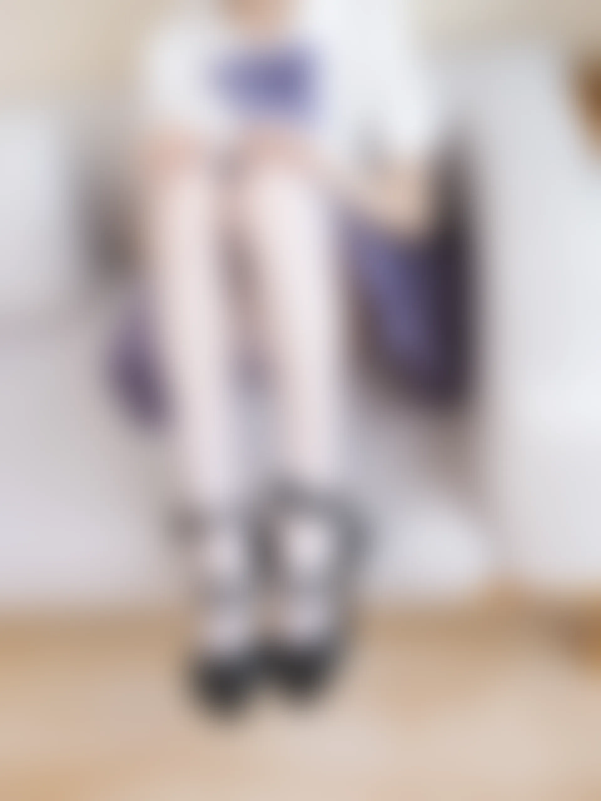 紧急企划 Y-004 咦咿yiyiyiyiyi 白丝JK制服 [80P1V-3.32G]JK, JK制服, 咦咿yiyiyiyiyi, 白丝, 紧急企划, 美腿, 美足