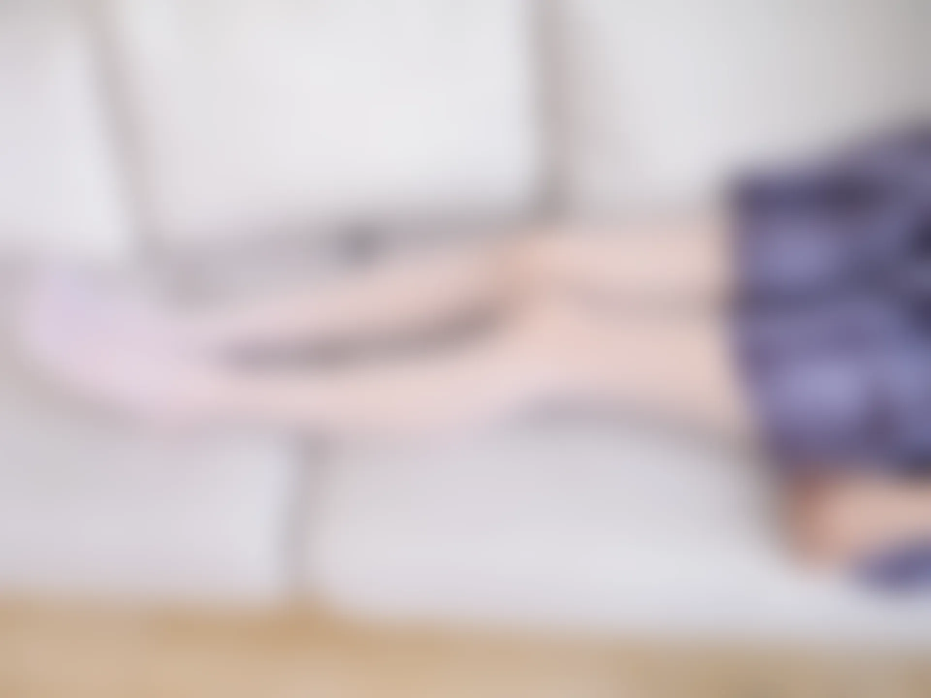 紧急企划 Y-004 咦咿yiyiyiyiyi 白丝JK制服 [80P1V-3.32G]JK, JK制服, 咦咿yiyiyiyiyi, 白丝, 紧急企划, 美腿, 美足