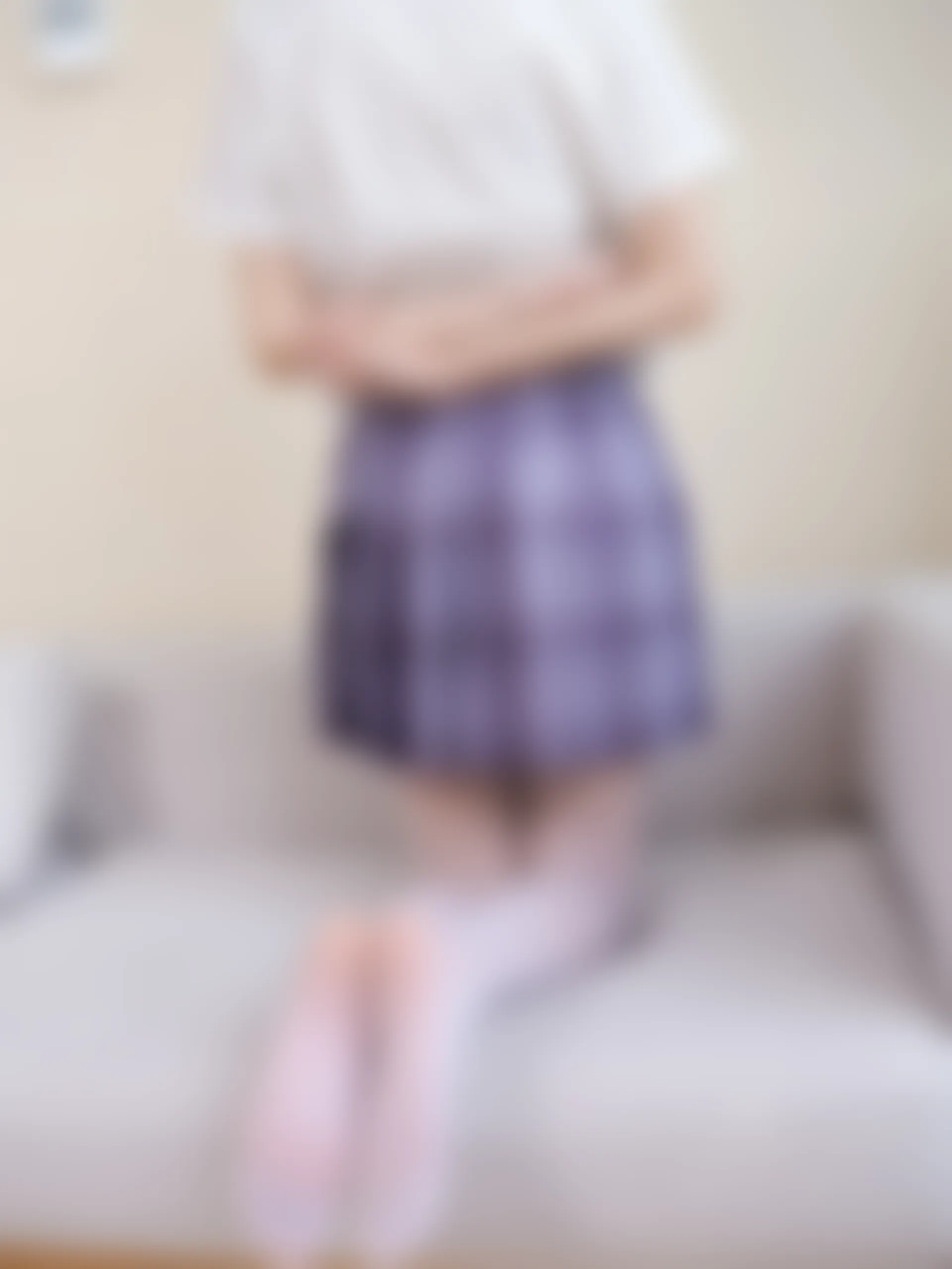 紧急企划 Y-004 咦咿yiyiyiyiyi 白丝JK制服 [80P1V-3.32G]JK, JK制服, 咦咿yiyiyiyiyi, 白丝, 紧急企划, 美腿, 美足