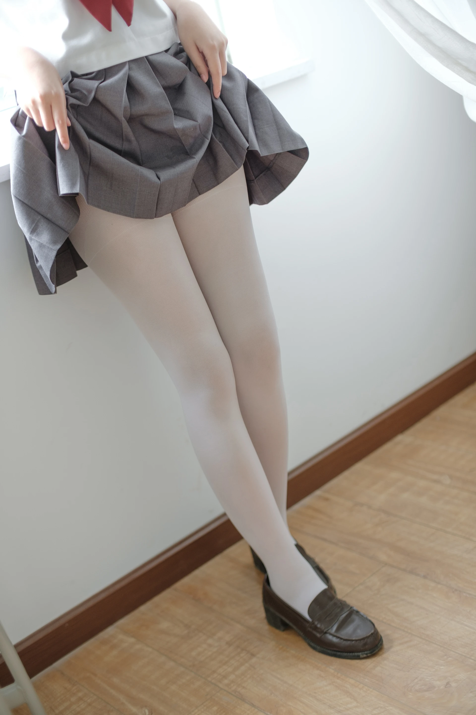 森萝财团 X-025 [131P1V-2.2G]制服, 学生装, 校服, 森萝财团, 白丝, 美腿