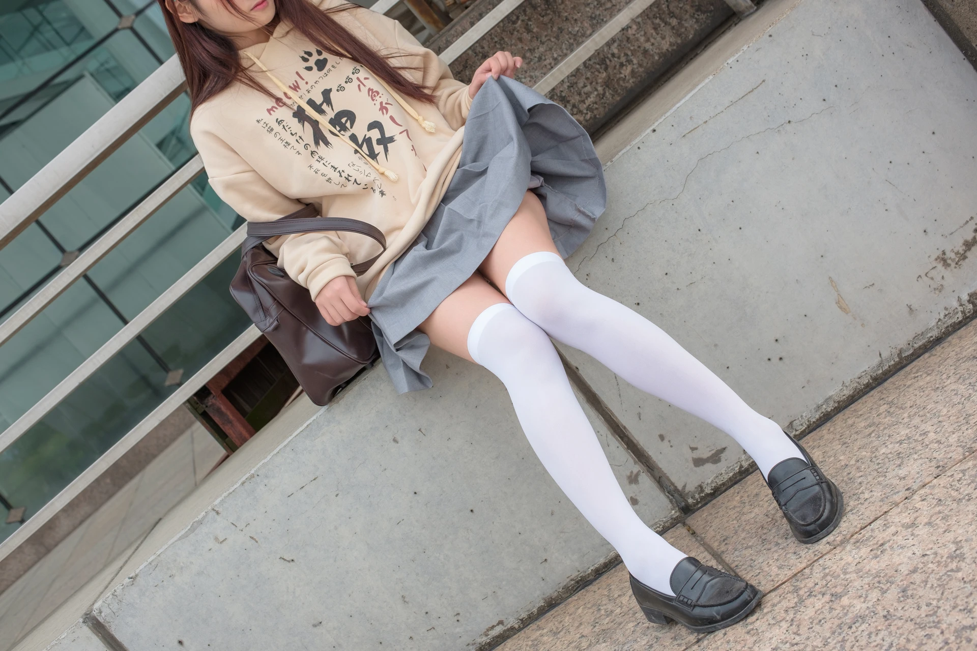 森萝财团 R15-040 [131P-841M]可爱, 学生装, 森萝财团, 白丝, 美腿