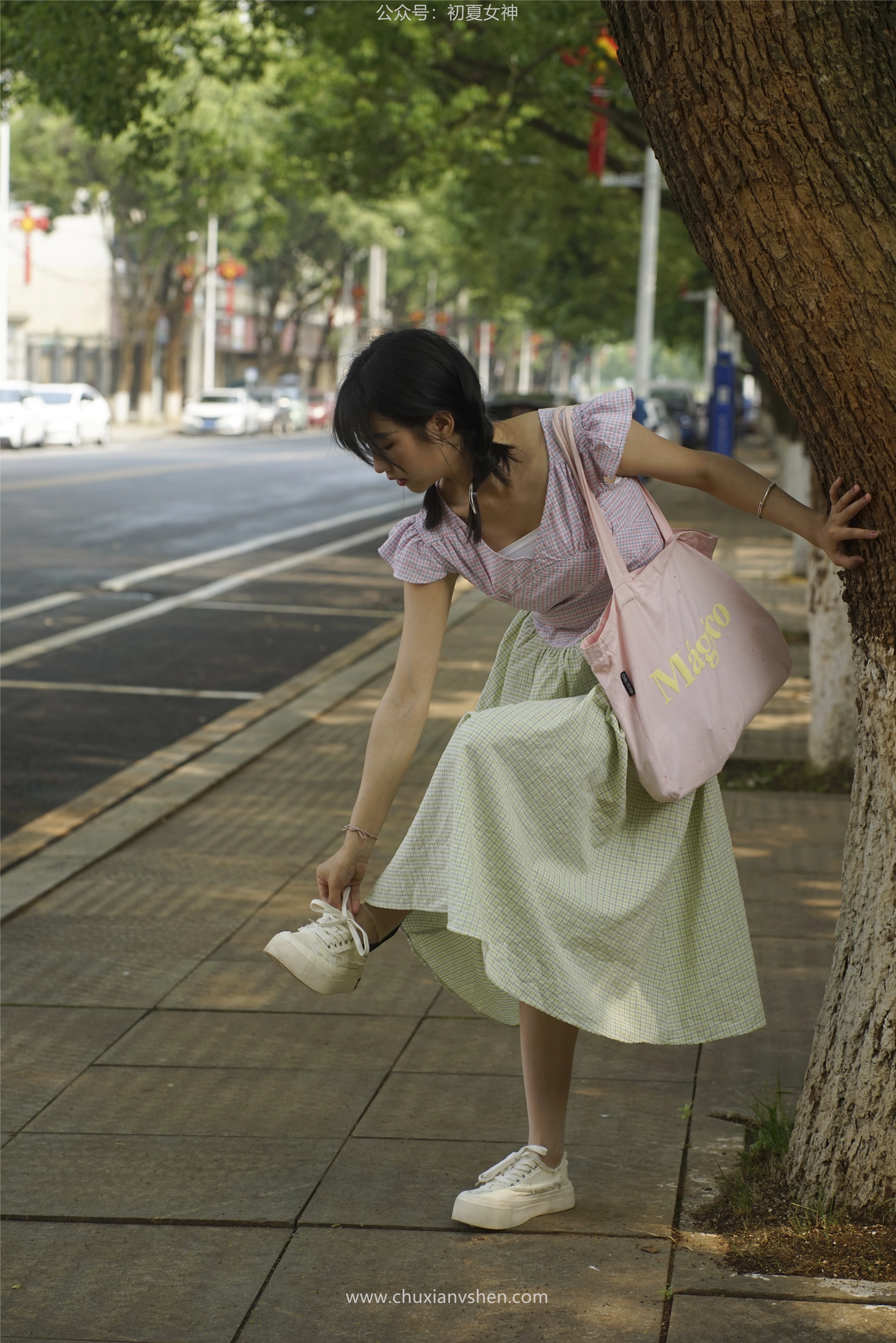 初夏女神 NO.057 点点 糖果女孩[168P+1V／6.45GB]