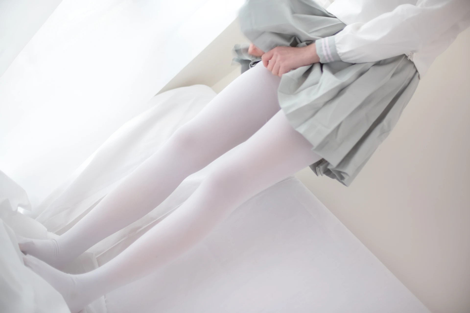 森萝财团 R15-046 [110P-420M]学生装, 森萝财团, 白丝, 美腿