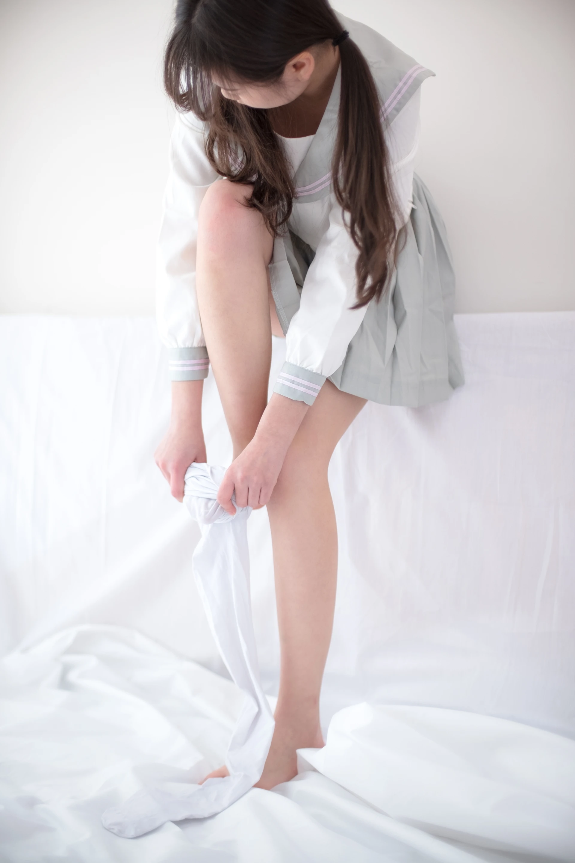 森萝财团 R15-046 [110P-420M]学生装, 森萝财团, 白丝, 美腿
