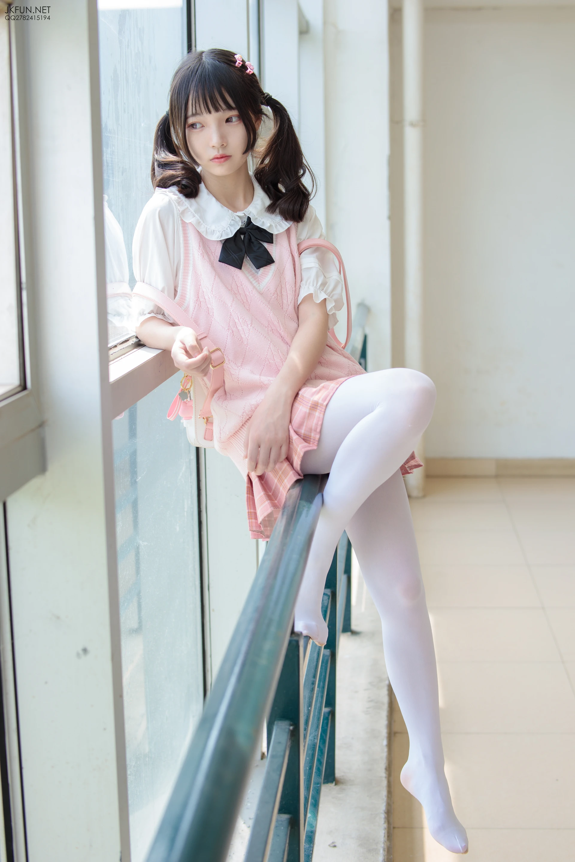 JKFUN-007 [126P1V-2.71G]JKFUN, 制服, 可爱, 学生装, 森萝财团, 白丝, 美腿