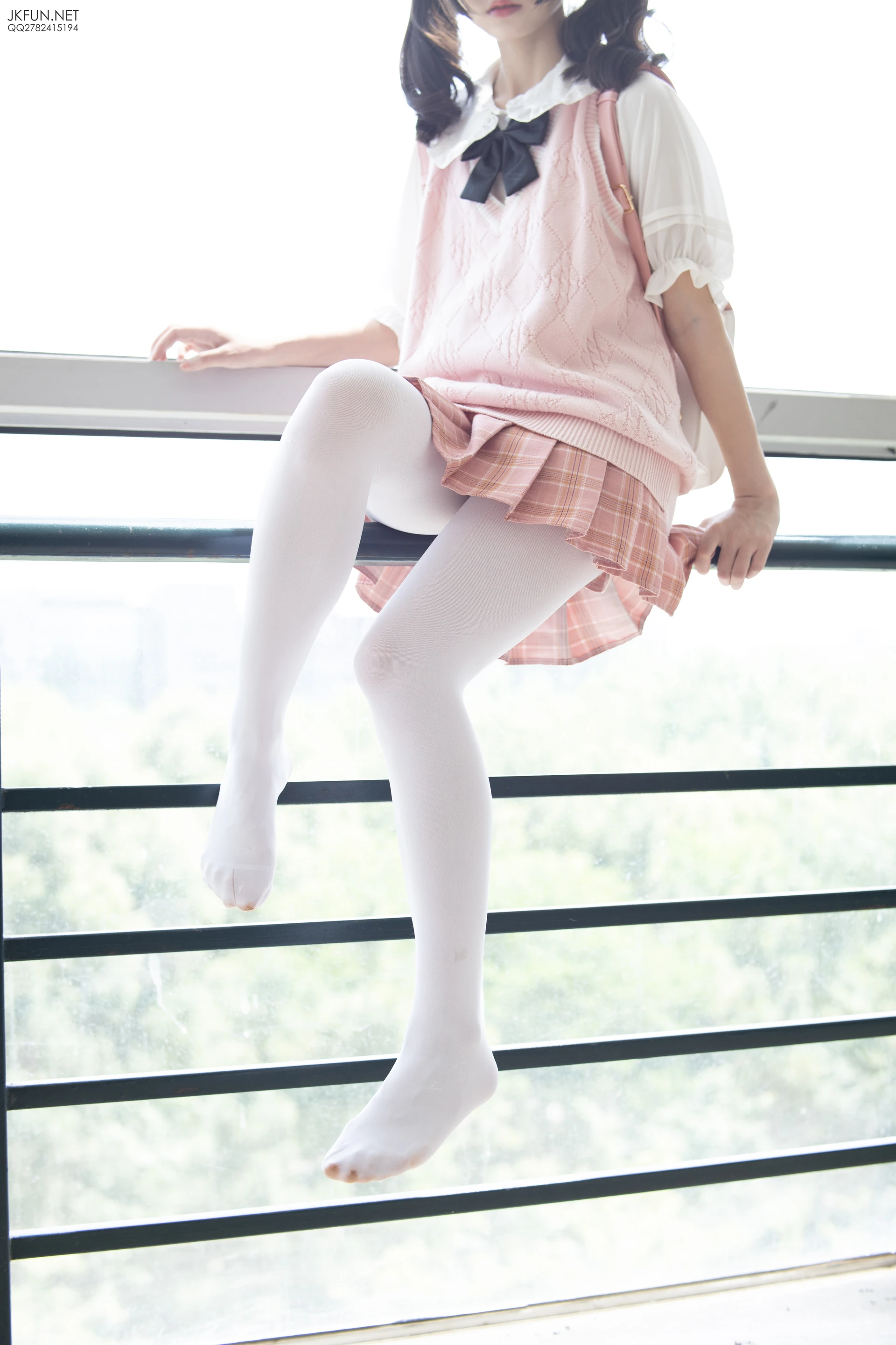 JKFUN-007 [126P1V-2.71G]JKFUN, 制服, 可爱, 学生装, 森萝财团, 白丝, 美腿