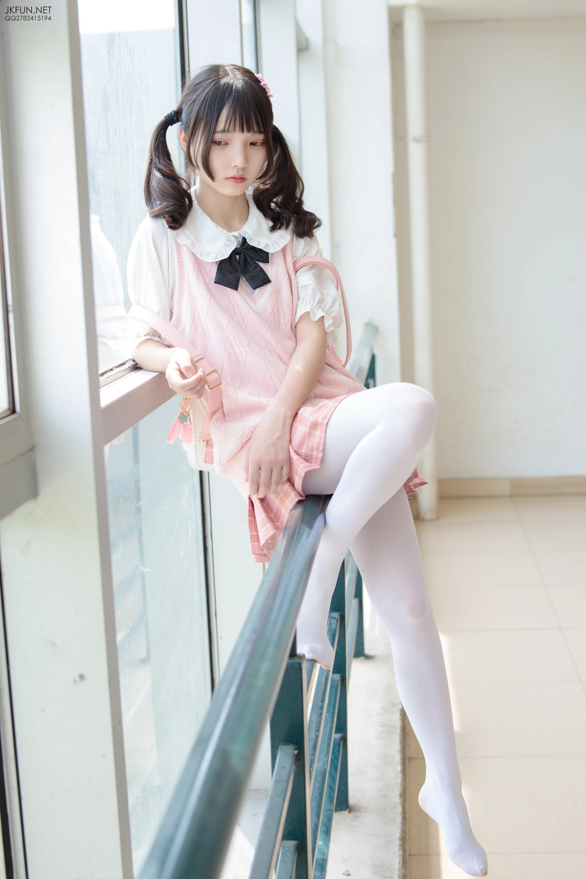 JKFUN-007 [126P1V-2.71G]JKFUN, 制服, 可爱, 学生装, 森萝财团, 白丝, 美腿