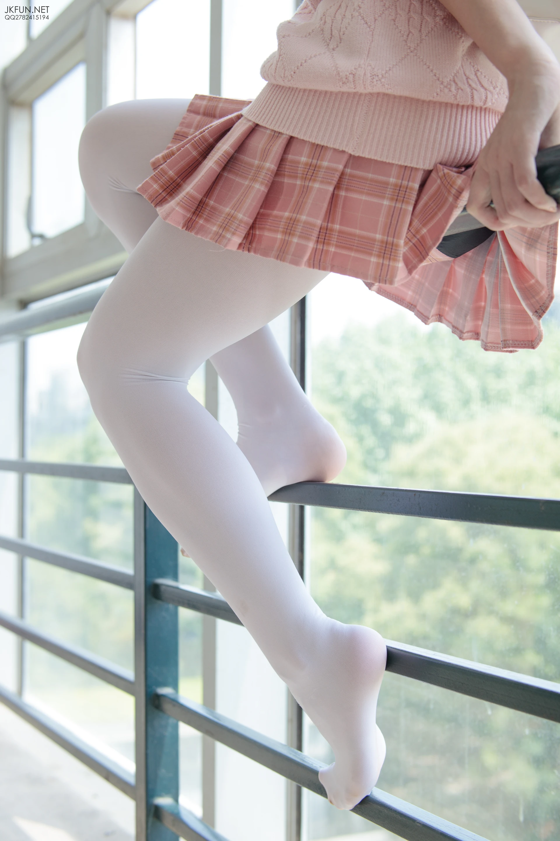 JKFUN-007 [126P1V-2.71G]JKFUN, 制服, 可爱, 学生装, 森萝财团, 白丝, 美腿