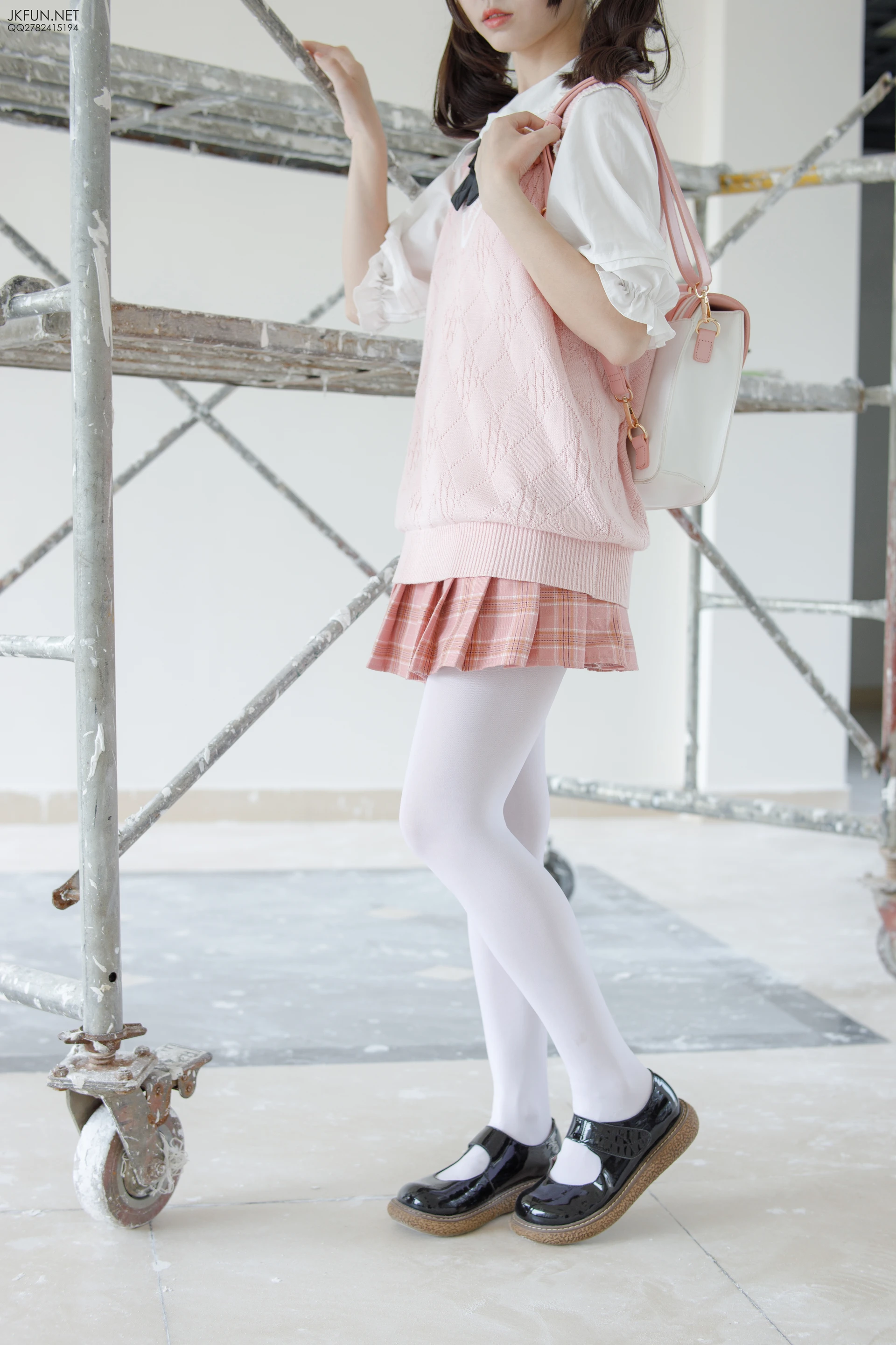JKFUN-007 [126P1V-2.71G]JKFUN, 制服, 可爱, 学生装, 森萝财团, 白丝, 美腿
