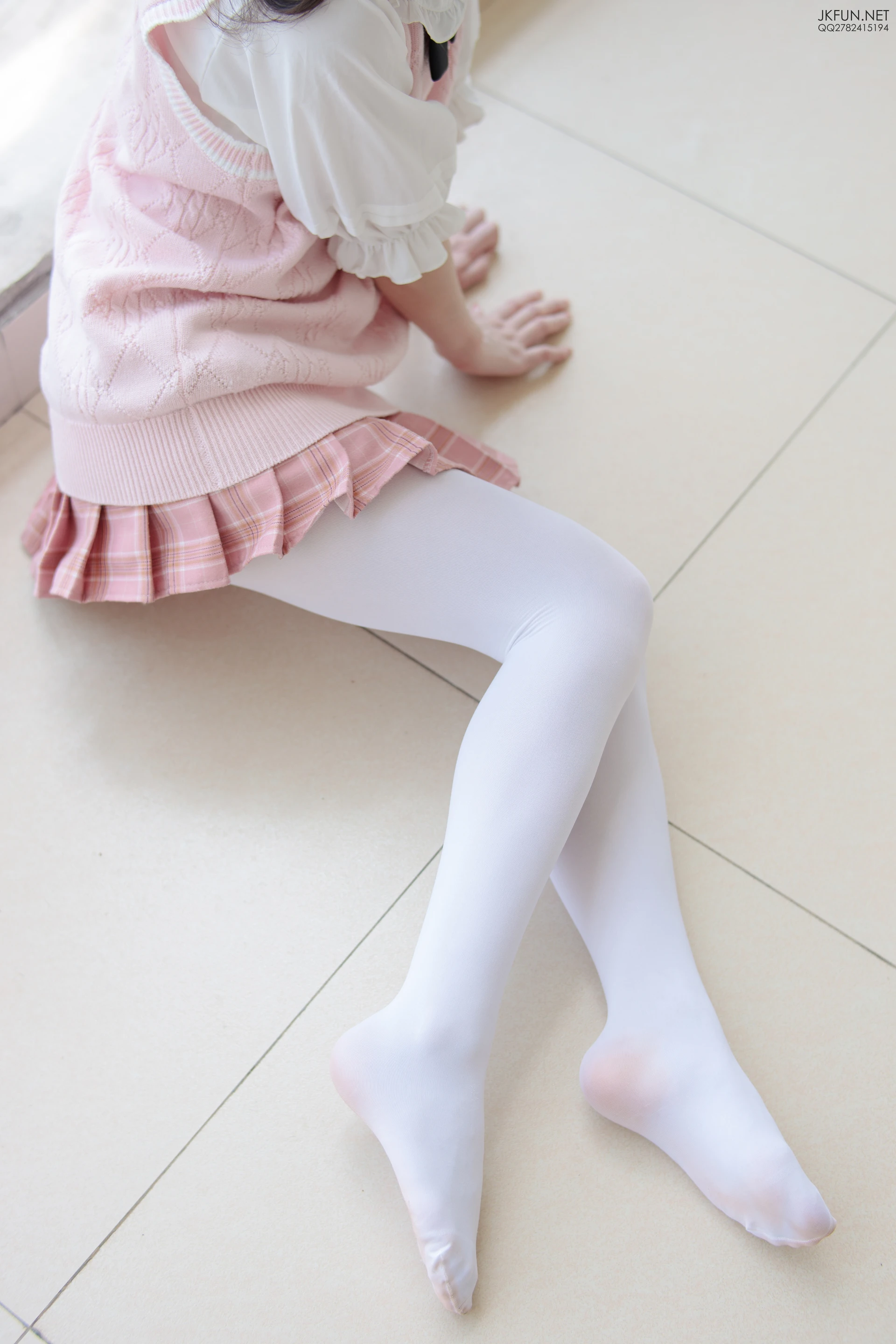 JKFUN-007 [126P1V-2.71G]JKFUN, 制服, 可爱, 学生装, 森萝财团, 白丝, 美腿