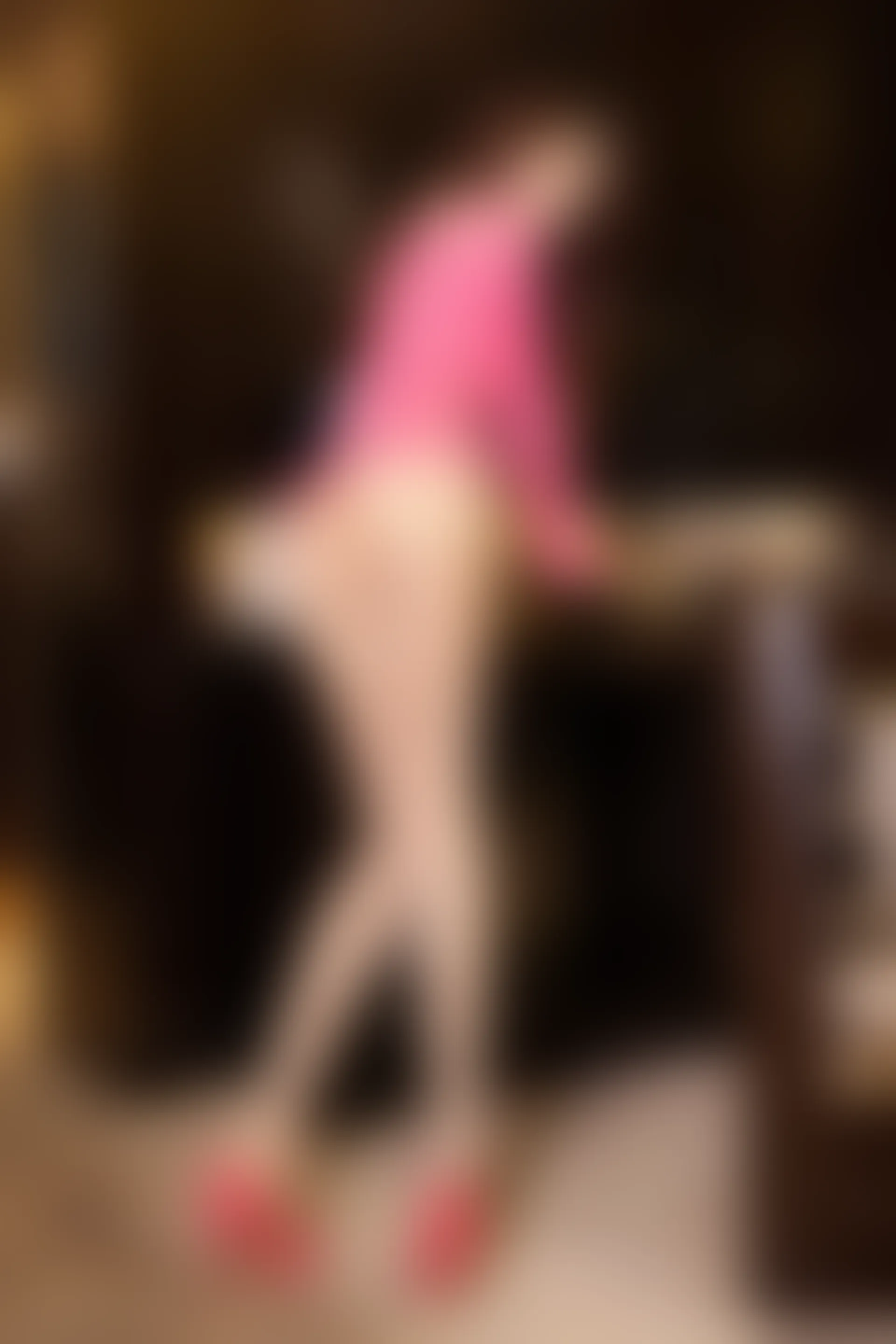 XiuRen秀人网 2021.12.17 No.4350 周慕汐baby 性感美腿[68+1P 696MB]