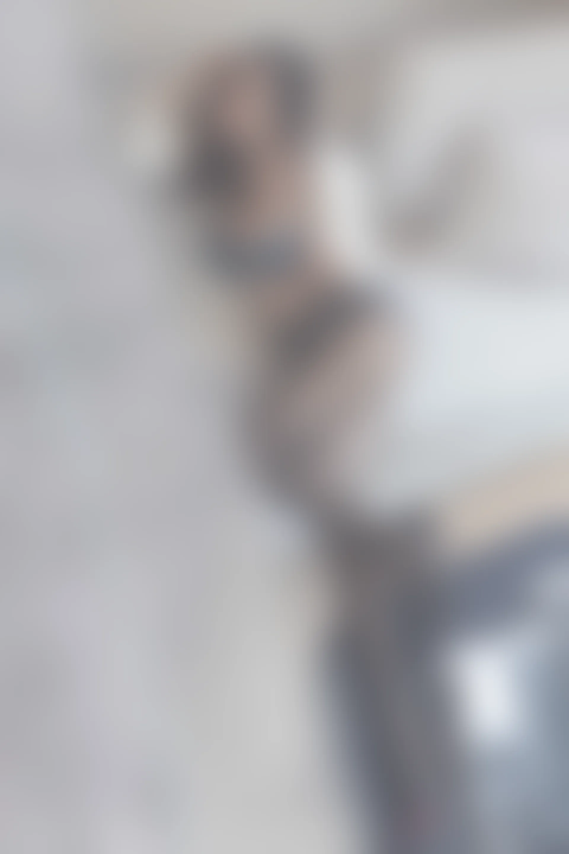 XiuRen秀人网 2021.12.01 No.4288 艾静香 御姐黑丝[45+1P 502MB]