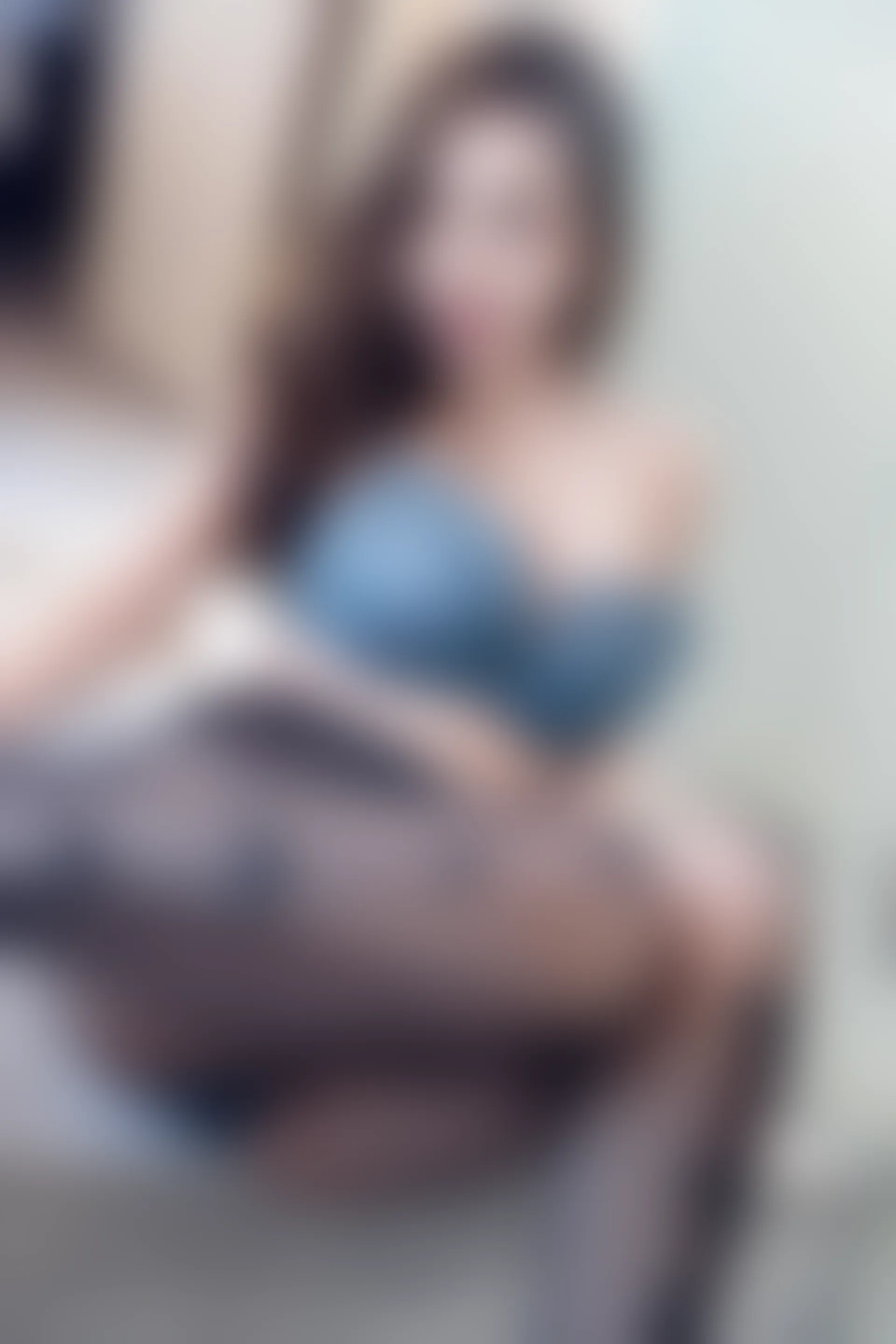 XiuRen秀人网 2021.12.01 No.4288 艾静香 御姐黑丝[45+1P 502MB]