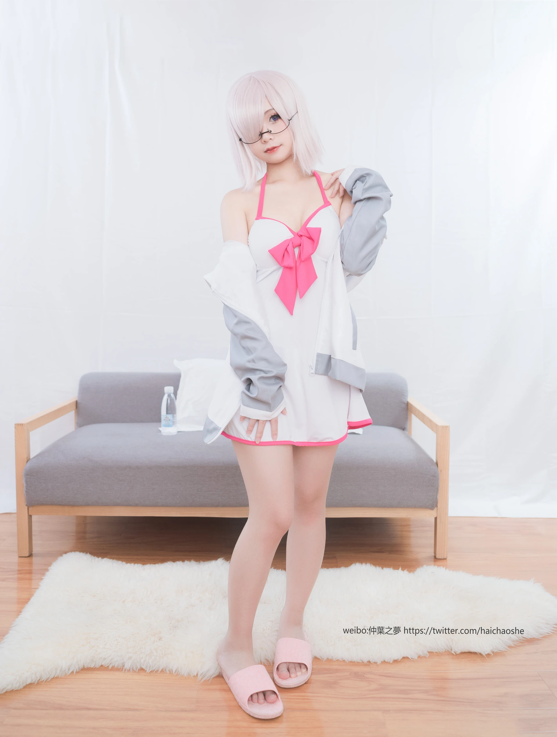 轻兰映画 Grand.012 [53P1V-501M]白丝, 美腿, 美足, 轻兰映画