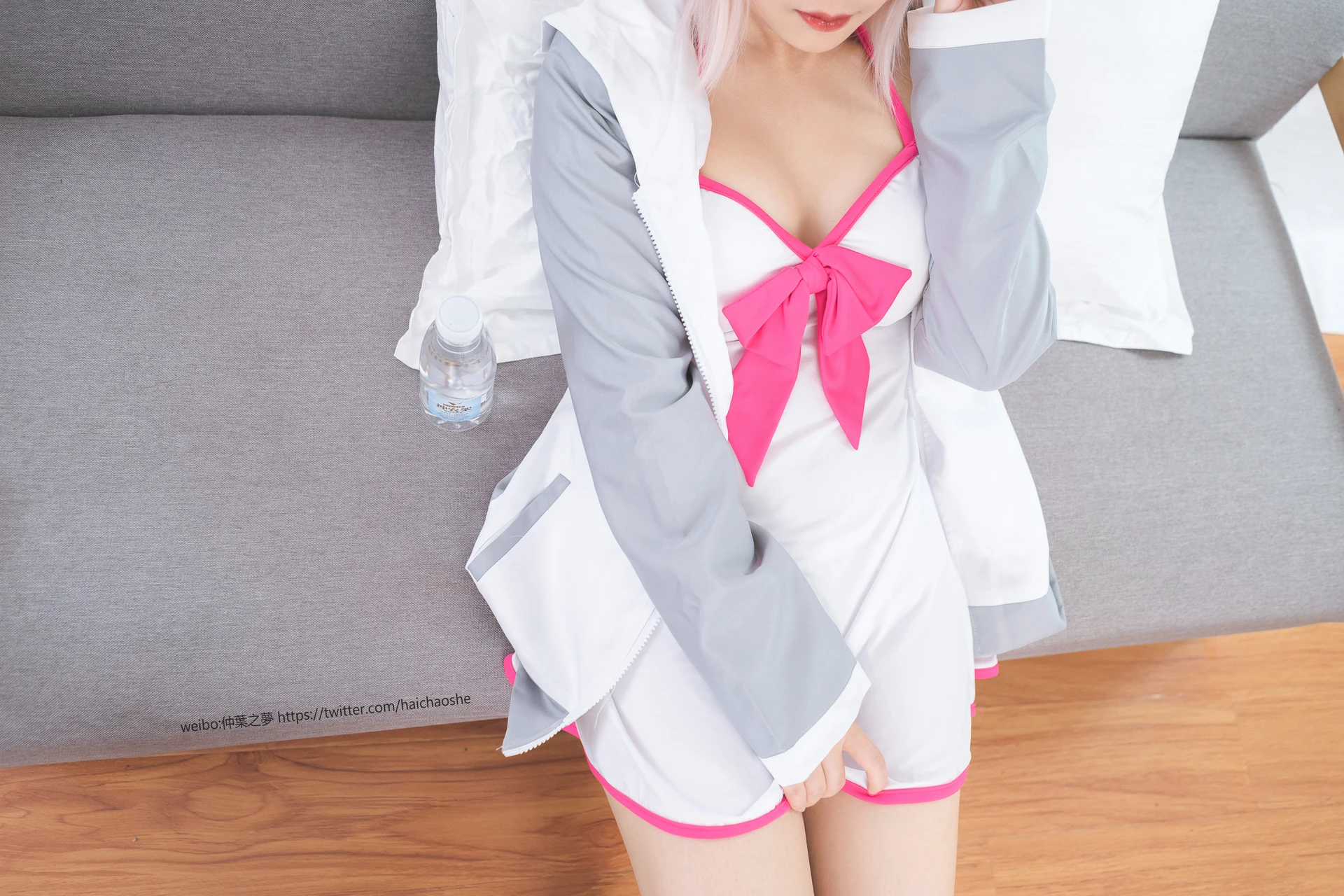 轻兰映画 Grand.012 [53P1V-501M]白丝, 美腿, 美足, 轻兰映画