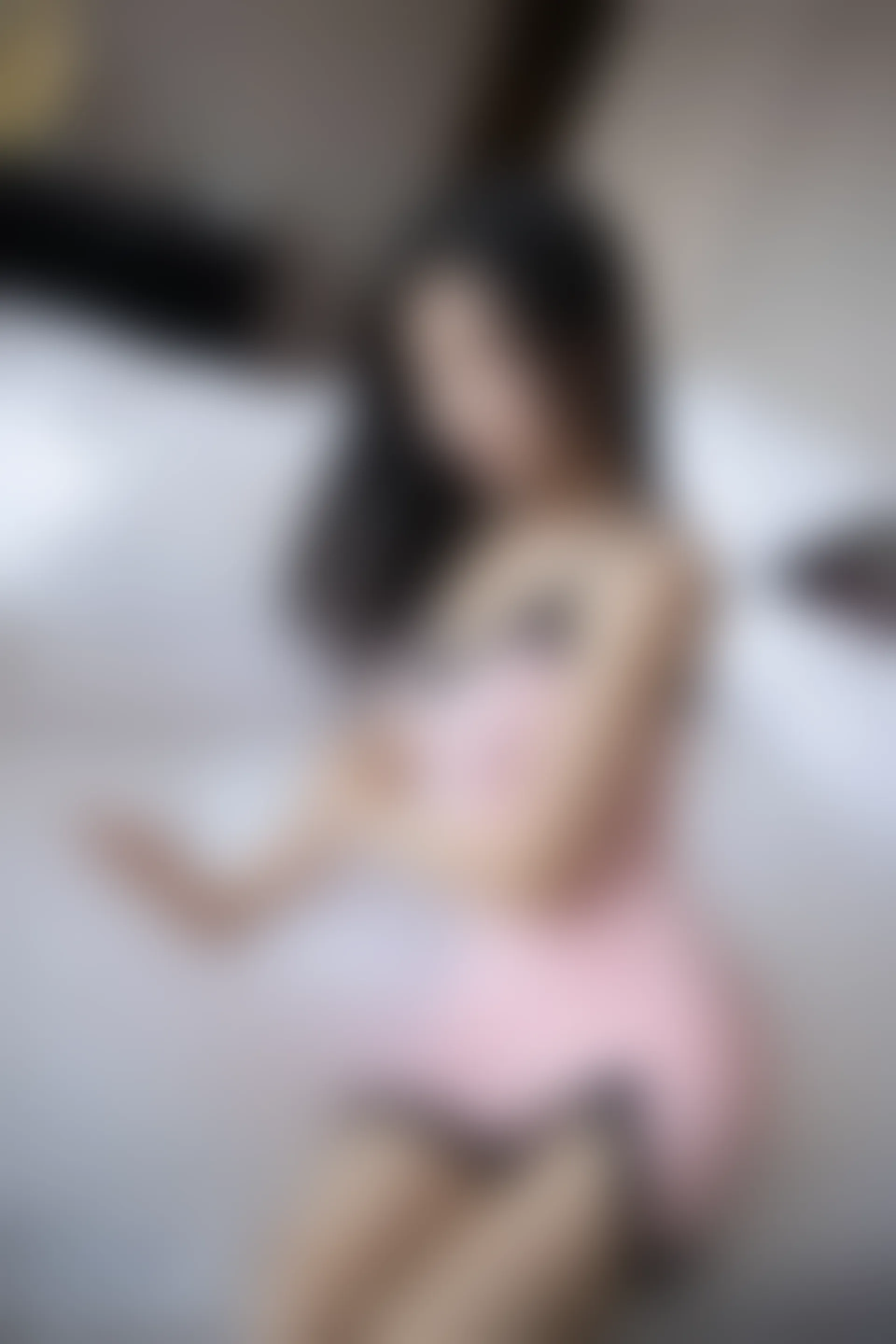 XiuRen秀人网 2022.03.01 No.4652 利世 丝袜美腿[82+1P 752MB]