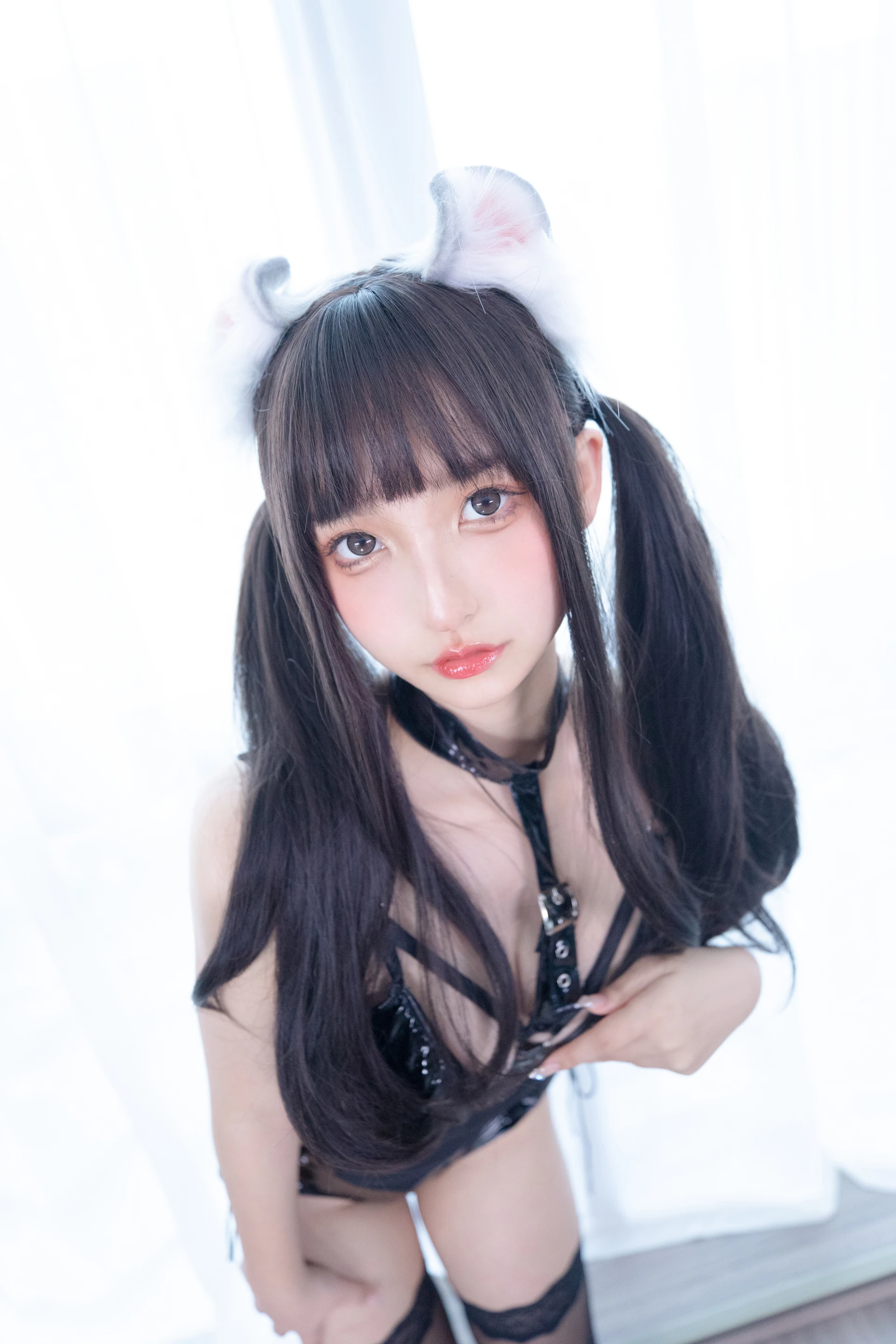 神楽坂真冬 第四季 序号2：《黑》 [75P-165MB]内衣, 双马尾, 神楽坂真冬, 美腿, 美足, 高跟鞋, 黑丝