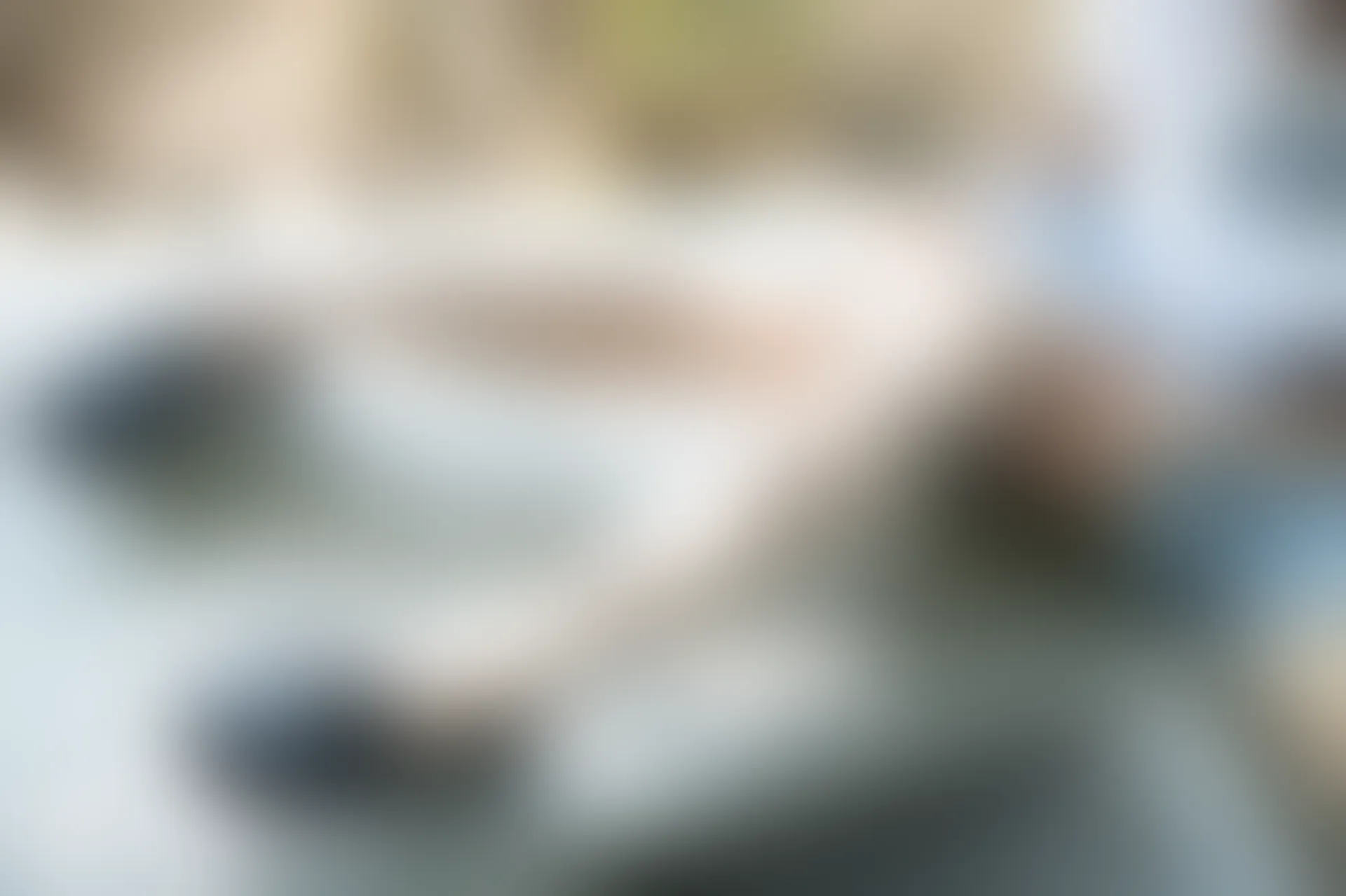 D59.004 兔玩映画 树荫下的制服烧酒 [40P-114MB]