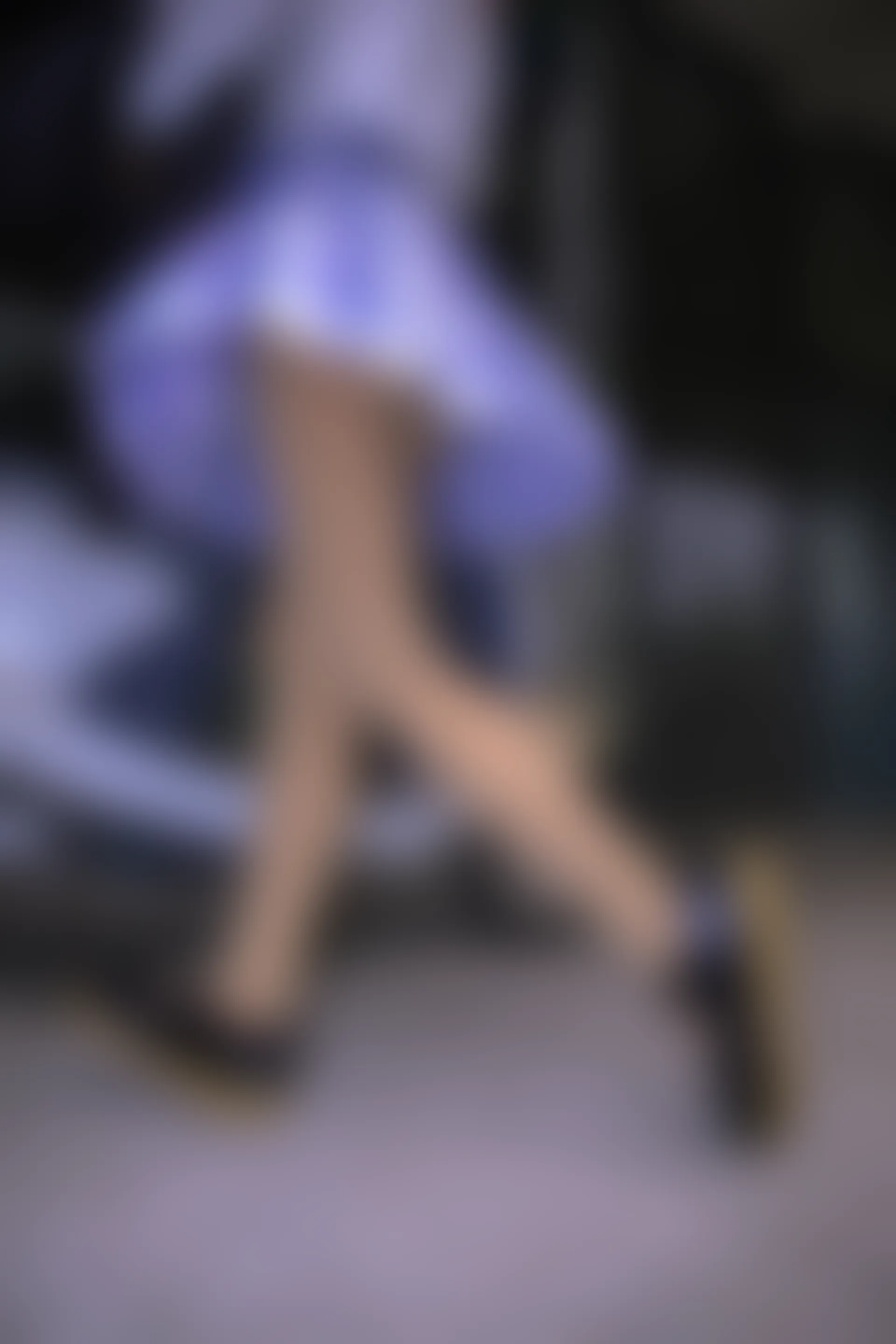 森萝财团 月下-01 小夜 双马尾JK肉丝 300D 真空 [76P-988MB]