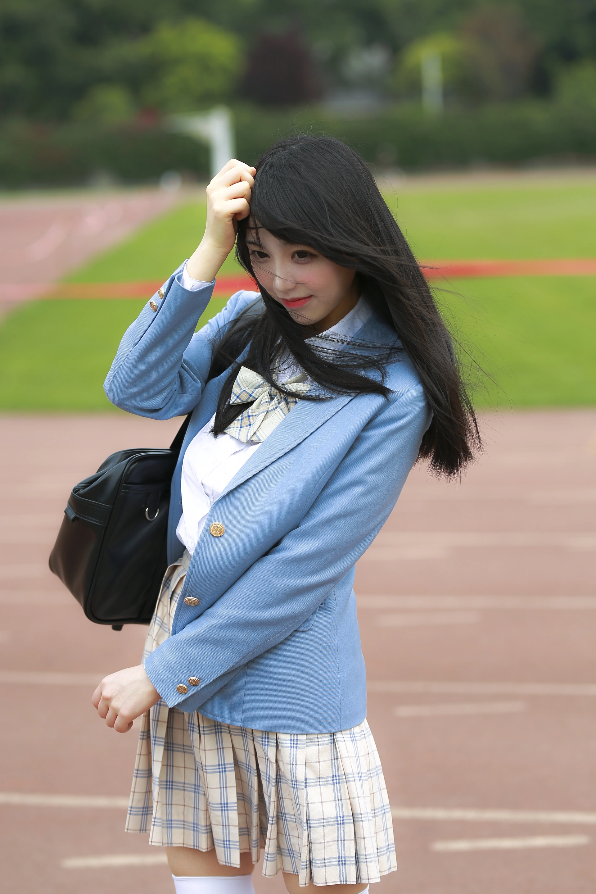 C15.005 黑修女与白丝JK [38P-374MB]