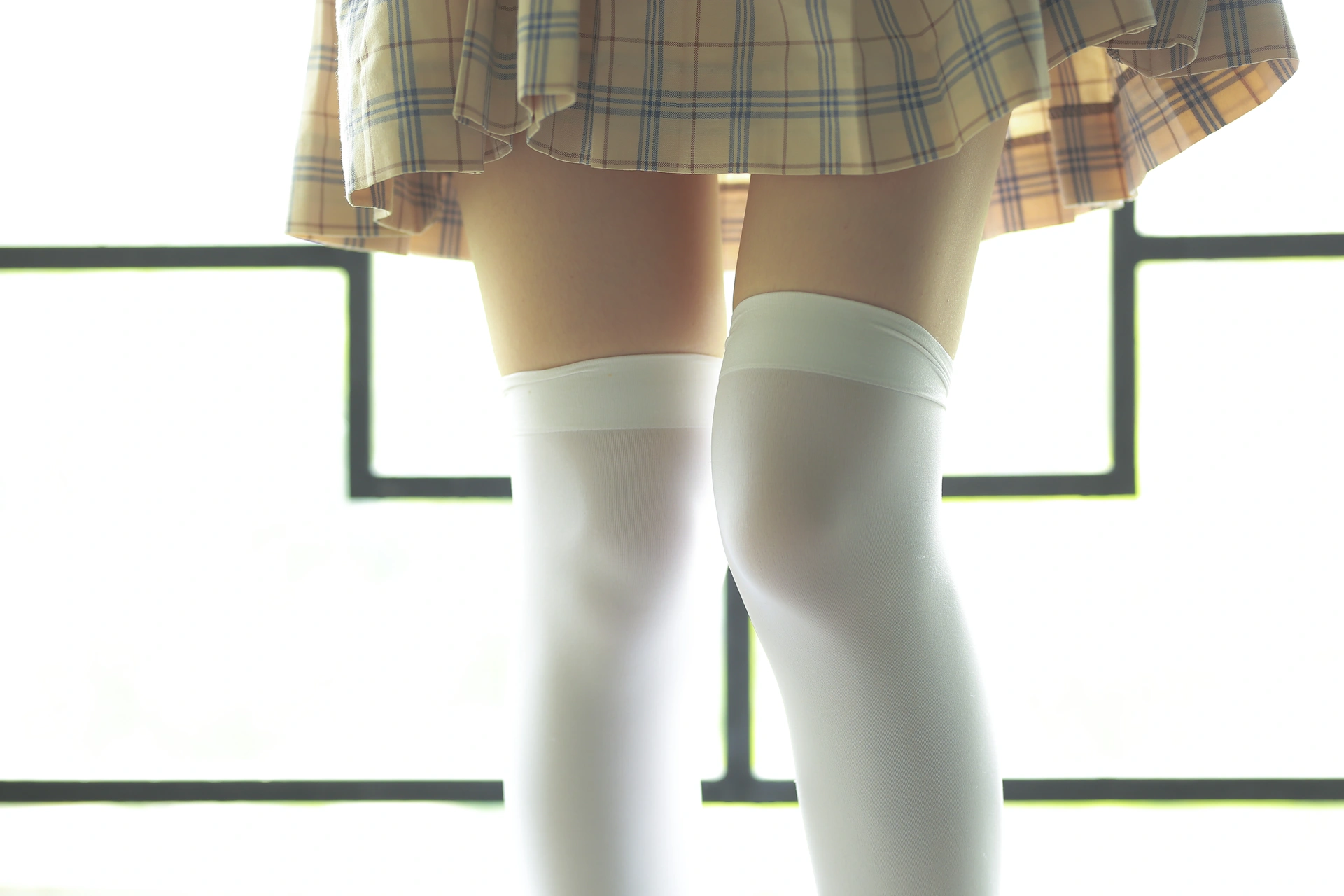 C15.005 黑修女与白丝JK [38P-374MB]