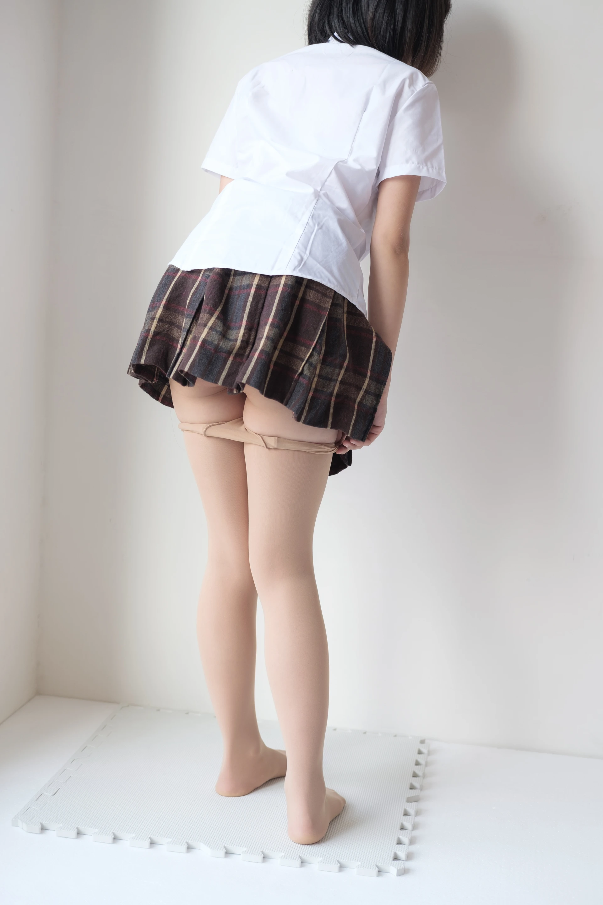 森萝财团 X-013 [134P1V-1.51G]森萝财团, 美腿, 美足, 肉丝