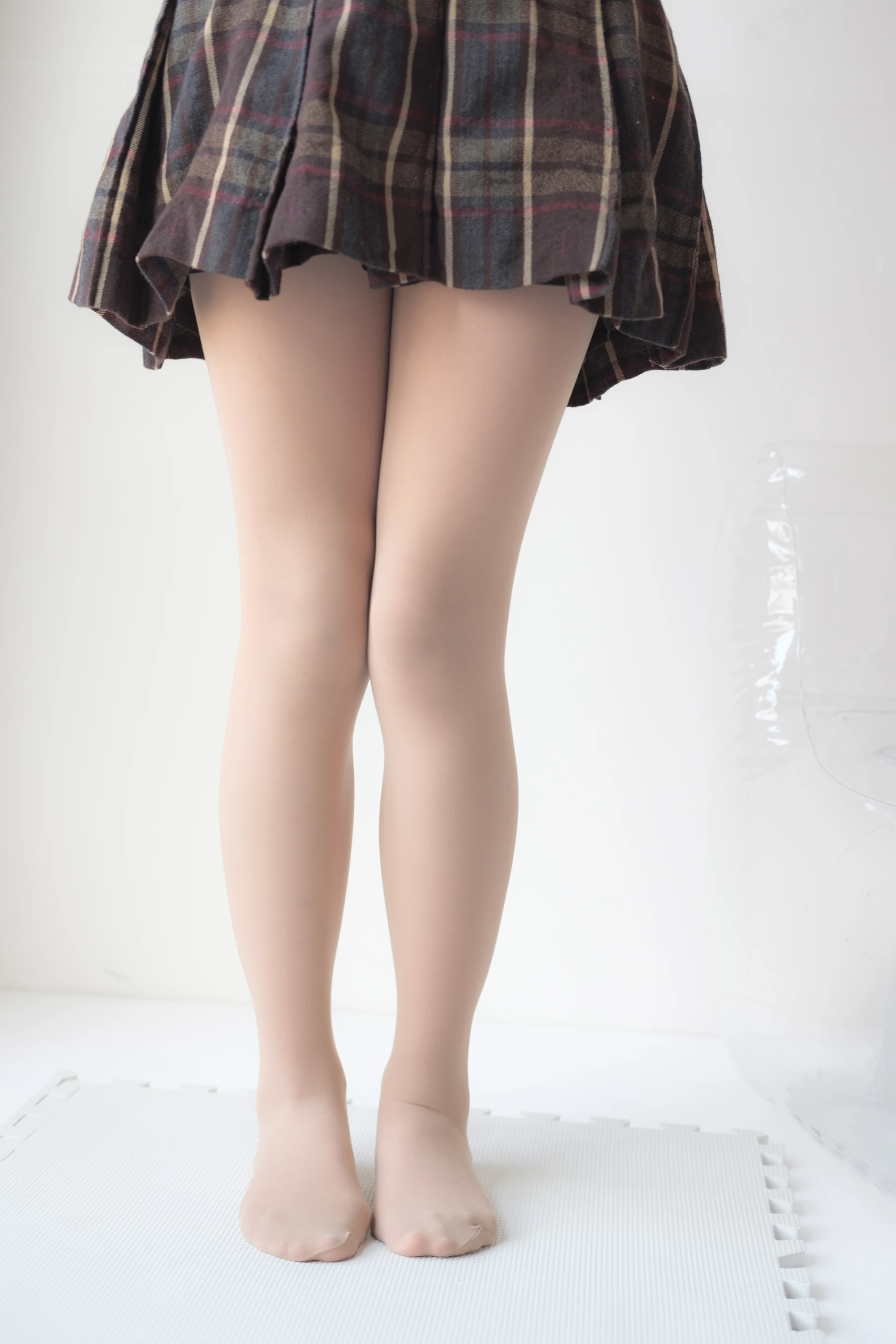 森萝财团 X-013 [134P1V-1.51G]森萝财团, 美腿, 美足, 肉丝