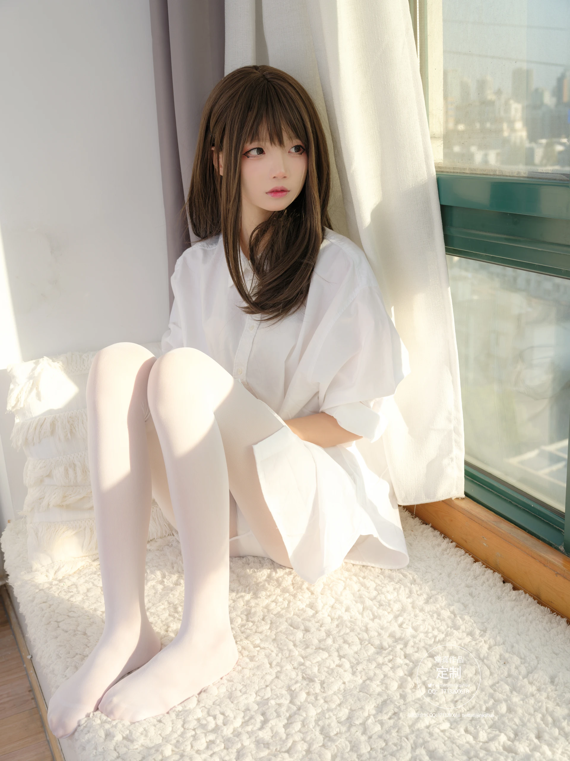 紧急企划 – 5G-001 五更百鬼 白丝衬衣 一亿像素 [50P-1.4GB]五更百鬼, 白丝, 紧急企划, 美腿, 美足, 衬衫